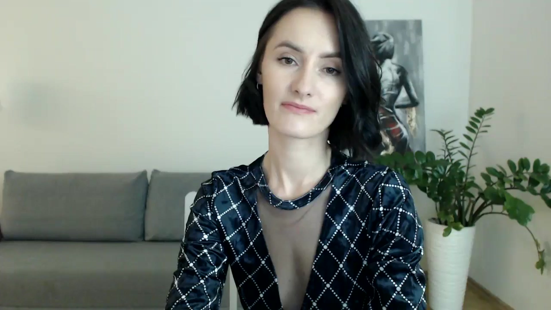 Gallery image thumbnail from the_realpearl's myfreecams stream on, 01/14/2025, 15:56 image 9 of 20