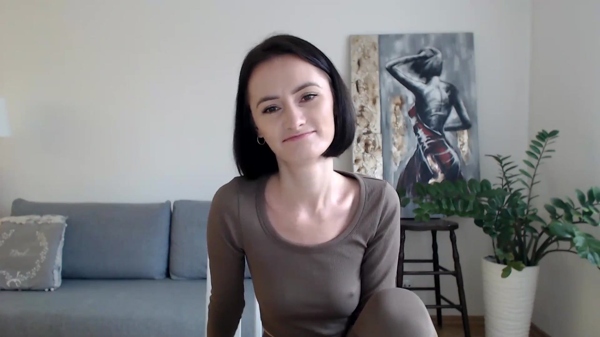 Gallery image thumbnail from the_realpearl's myfreecams stream on, 01/16/2025, 08:45 image 9 of 20