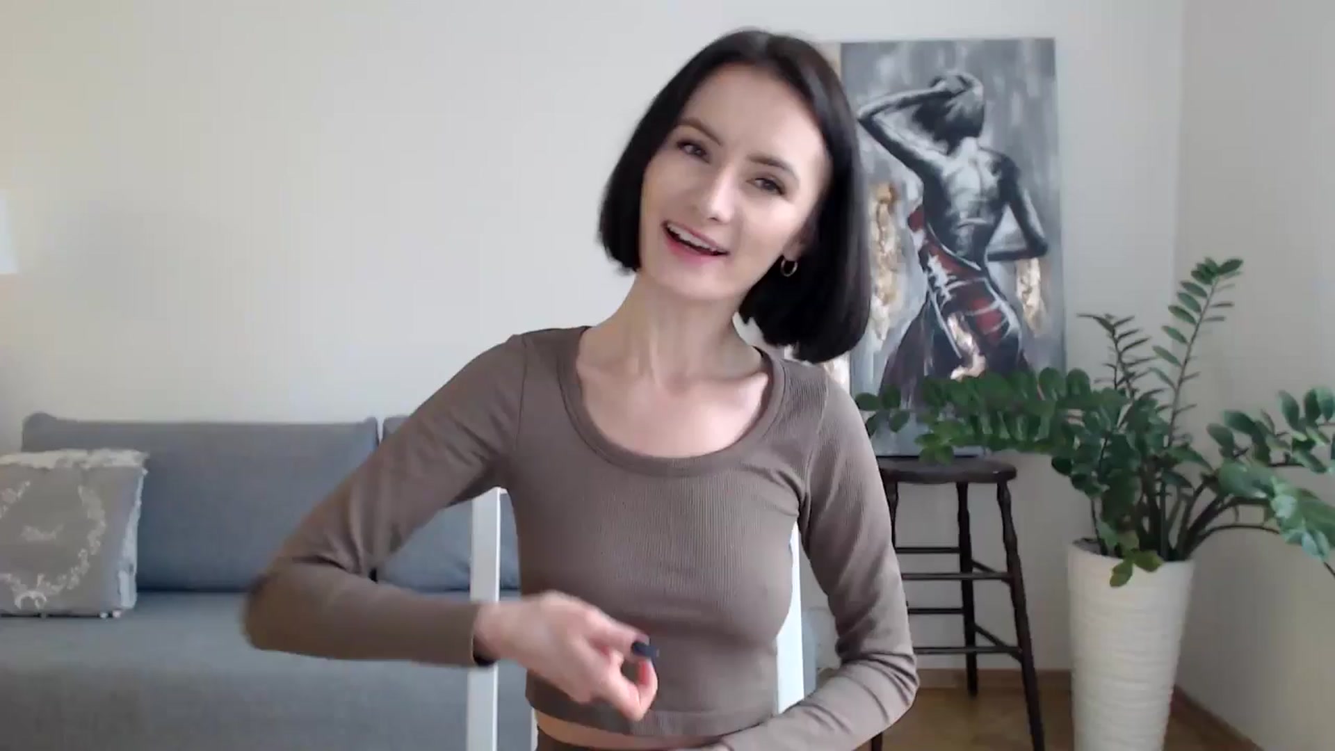Gallery image thumbnail from the_realpearl's myfreecams stream on, 01/16/2025, 08:45 image 14 of 20