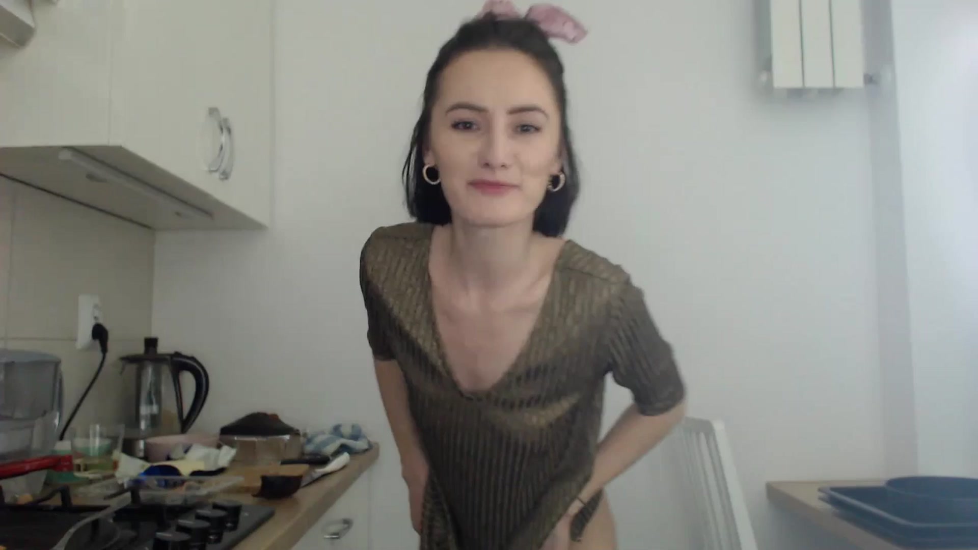 Gallery image thumbnail from the_realpearl's myfreecams stream on, 01/17/2025, 19:17 image 10 of 20