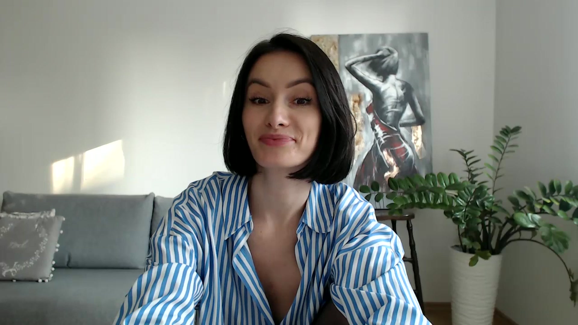 Gallery image thumbnail from the_realpearl's myfreecams stream on, 01/20/2025, 12:22 image 17 of 20