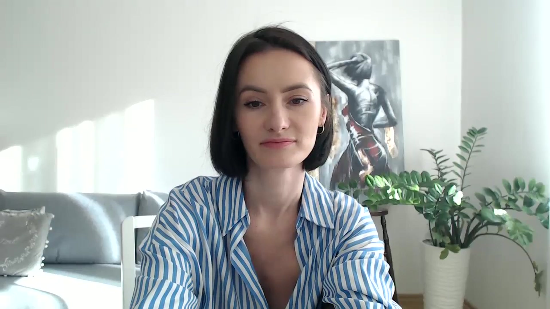 Gallery image thumbnail from the_realpearl's myfreecams stream on, 01/20/2025, 12:22 image 6 of 20
