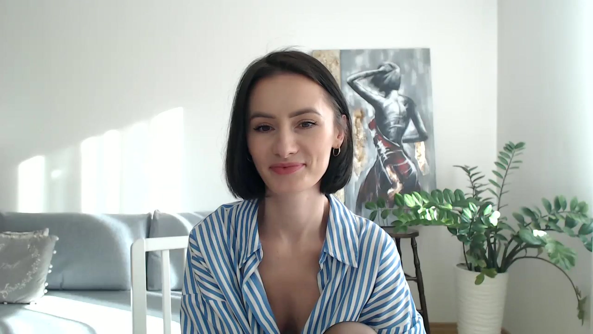 Gallery image thumbnail from the_realpearl's myfreecams stream on, 01/20/2025, 12:22 image 7 of 20