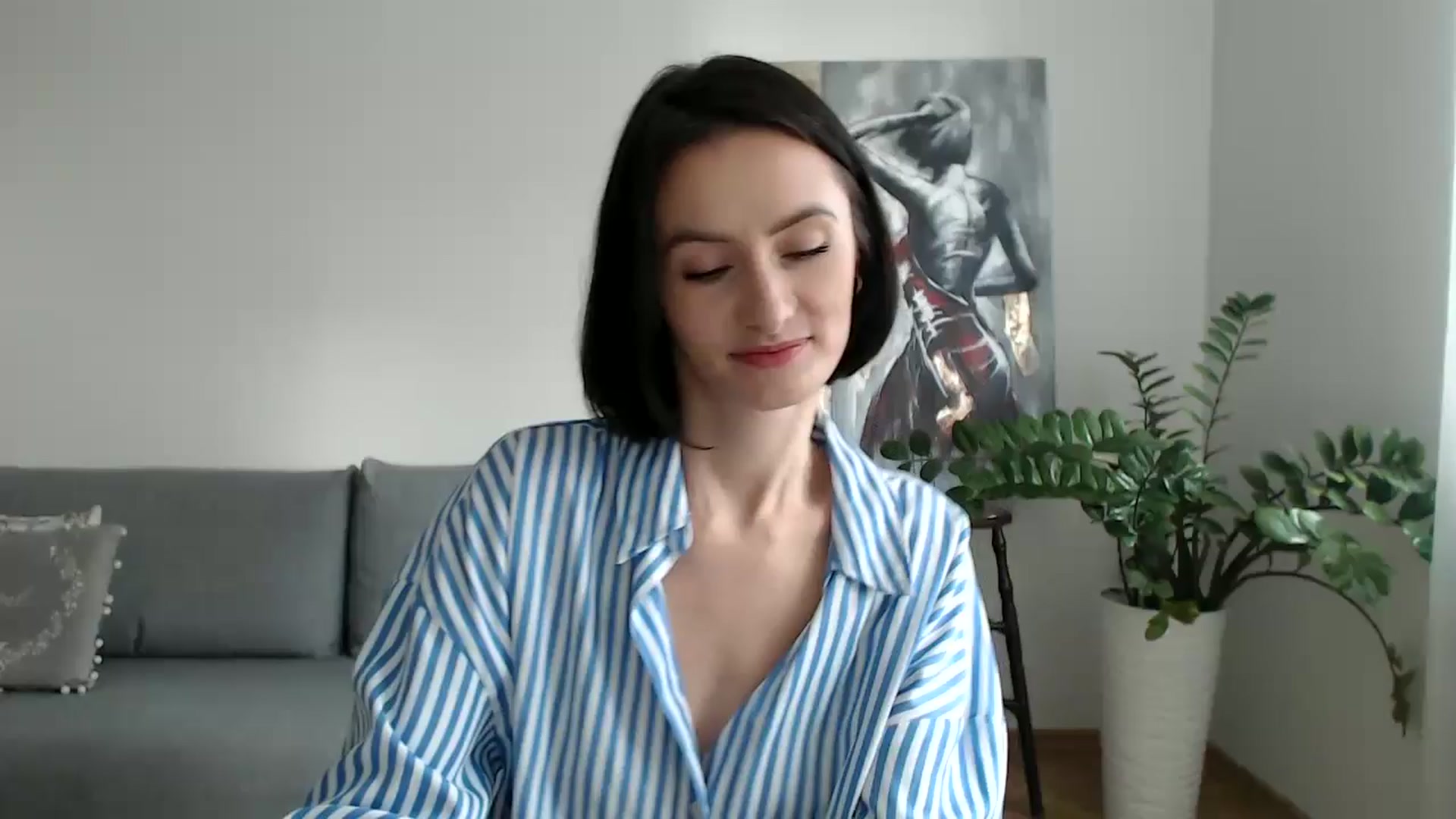 Gallery image thumbnail from the_realpearl's myfreecams stream on, 01/20/2025, 12:22 image 1 of 20