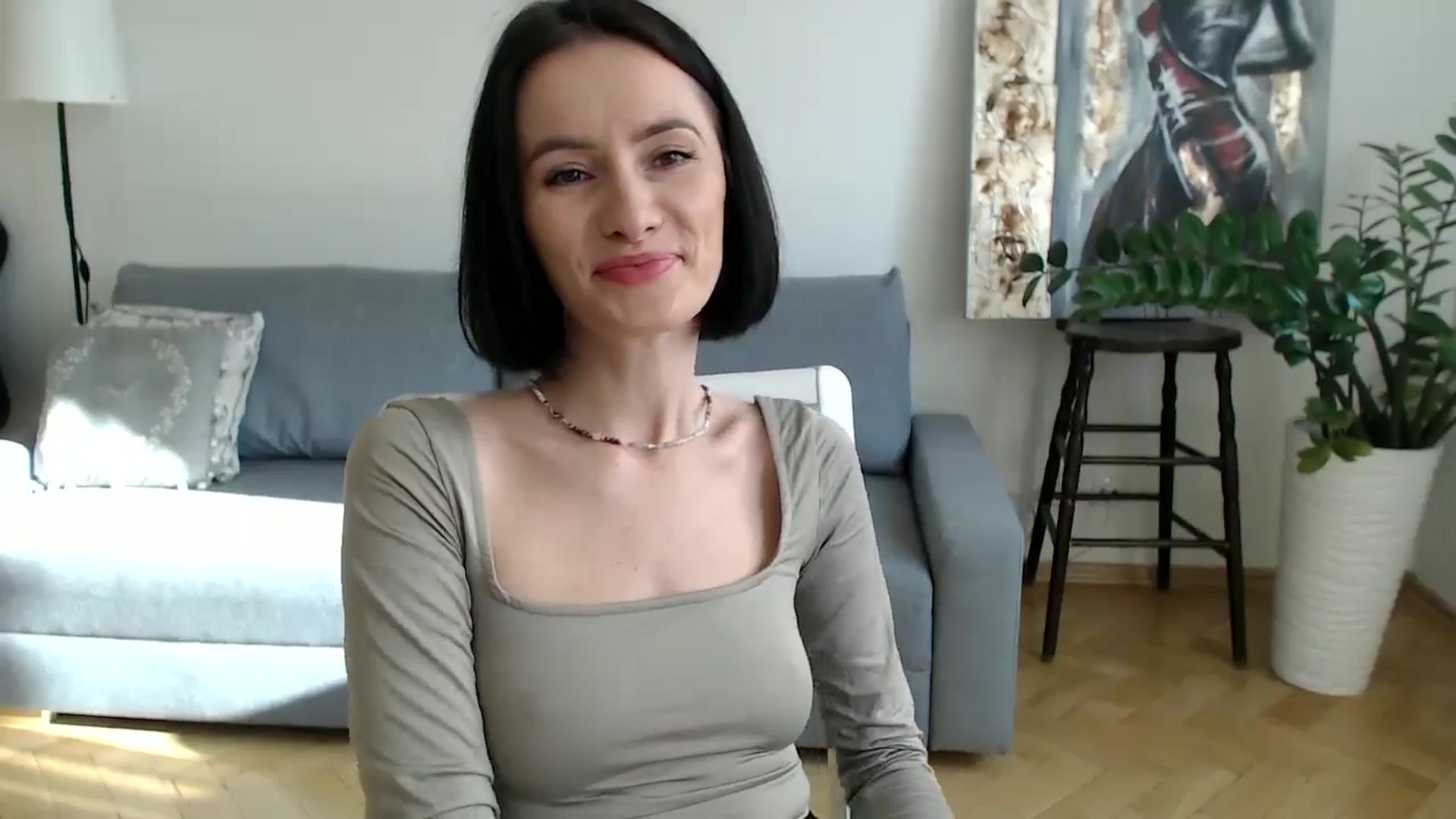 Gallery image thumbnail from the_realpearl's myfreecams stream on, 01/27/2025, 10:40 image 13 of 20