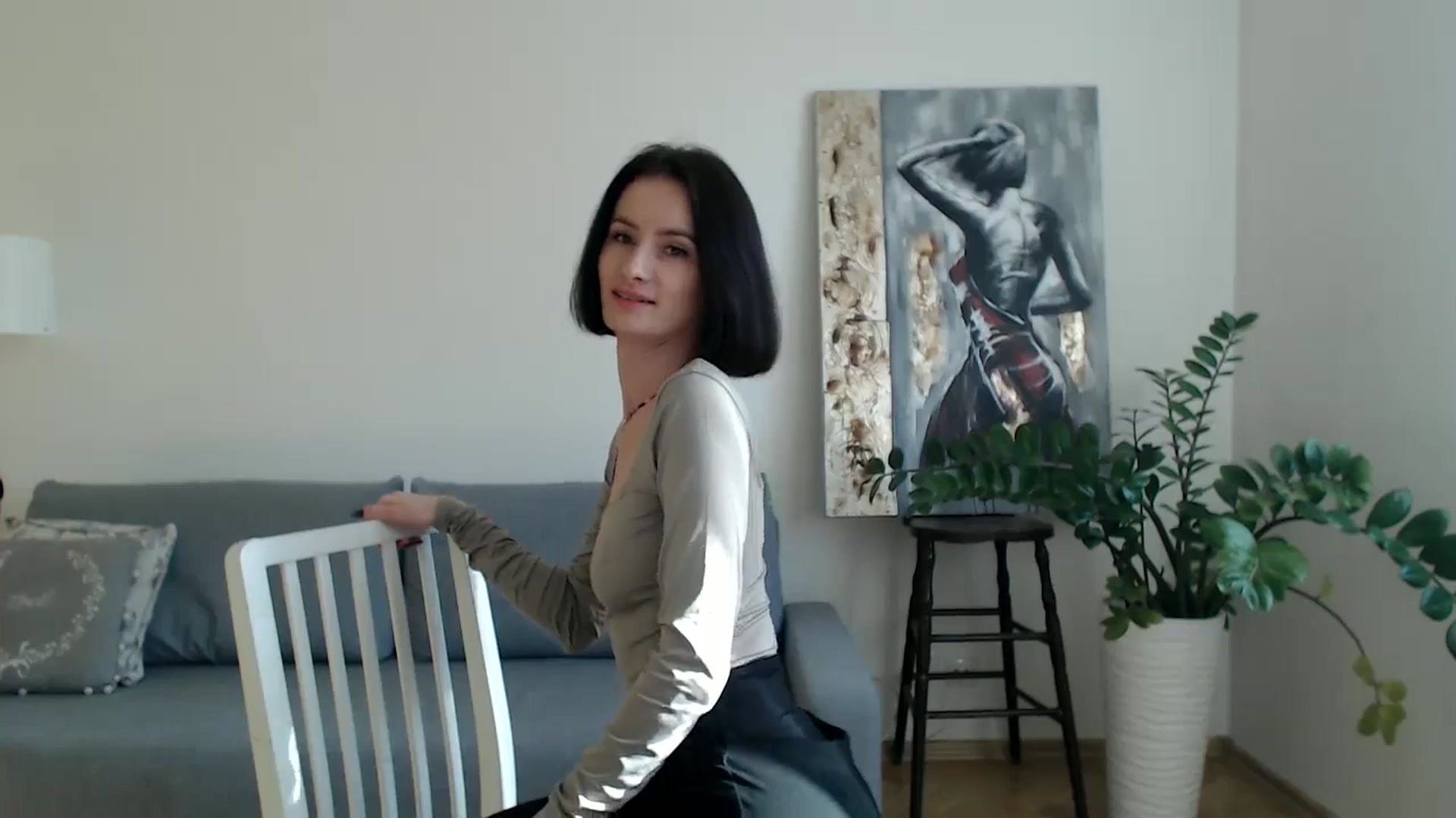 Gallery image thumbnail from the_realpearl's myfreecams stream on, 01/27/2025, 10:40 image 3 of 20