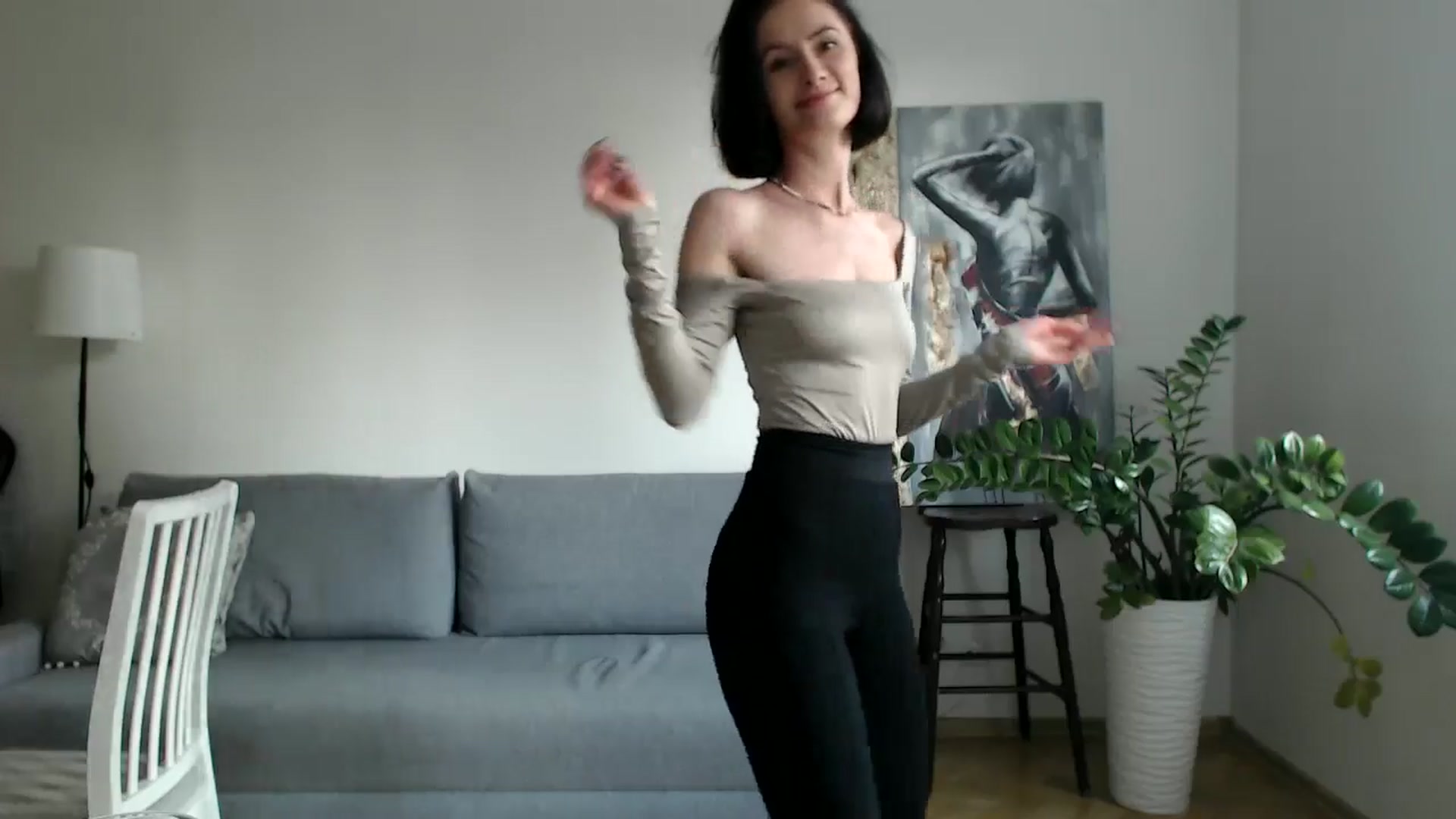 Gallery image thumbnail from the_realpearl's myfreecams stream on, 01/27/2025, 12:05 image 3 of 20