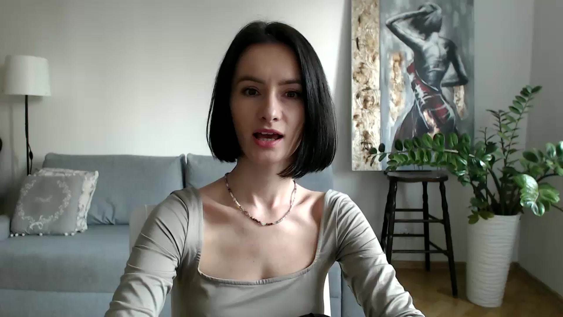 Gallery image thumbnail from the_realpearl's myfreecams stream on, 01/27/2025, 12:05 image 6 of 20