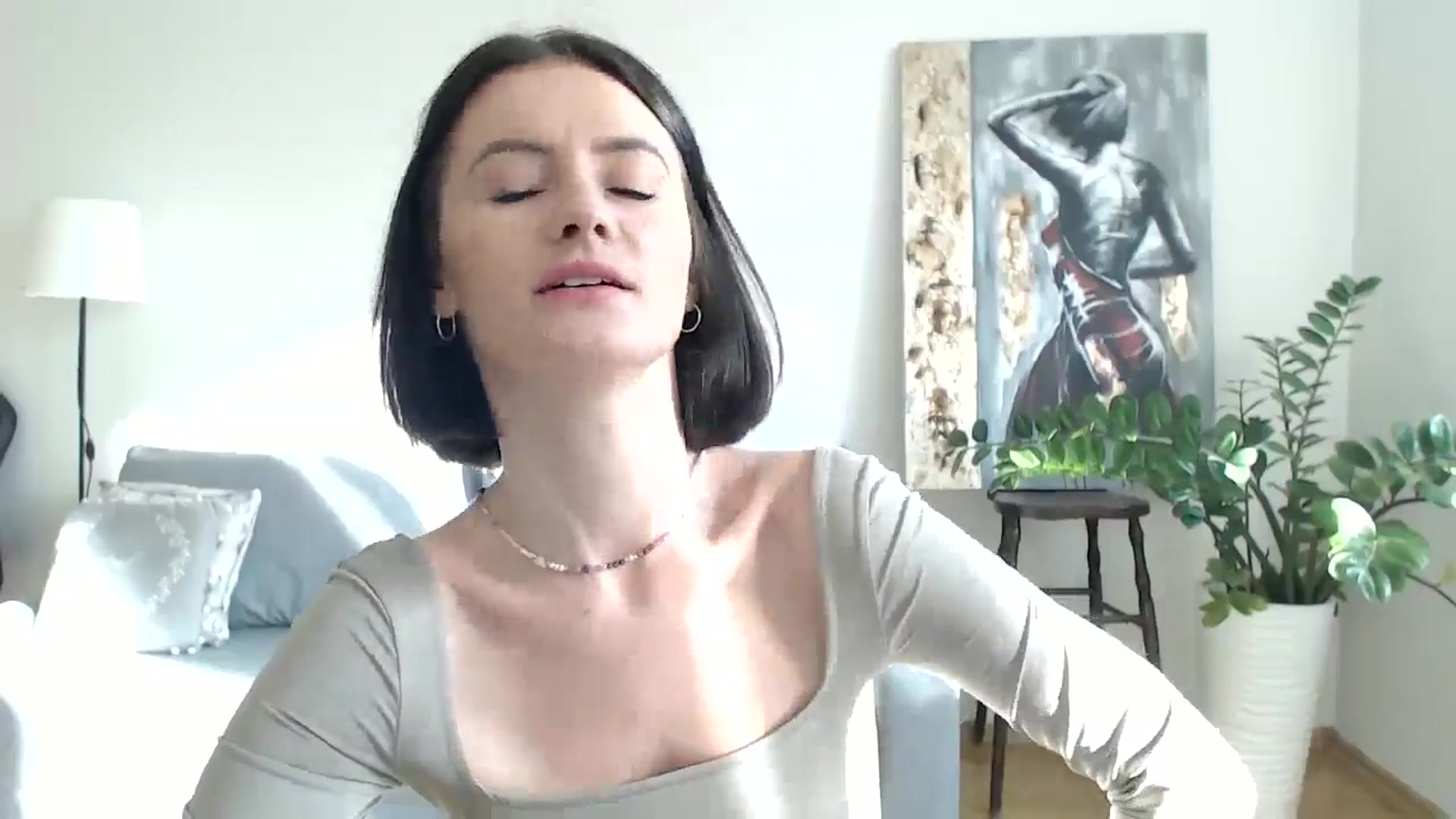 Gallery image thumbnail from the_realpearl's myfreecams stream on, 01/27/2025, 12:05 image 10 of 20