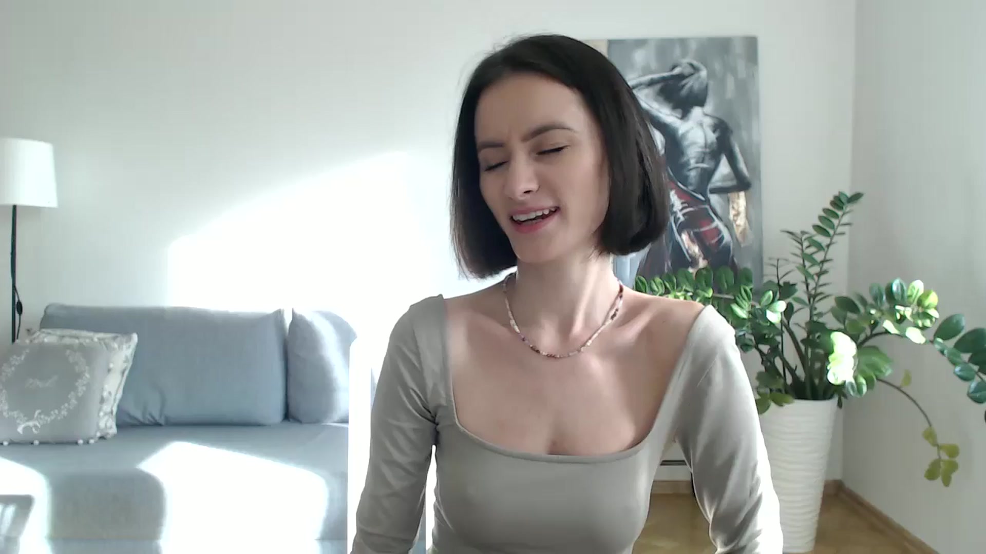 Gallery image thumbnail from the_realpearl's myfreecams stream on, 01/27/2025, 12:05 image 14 of 20