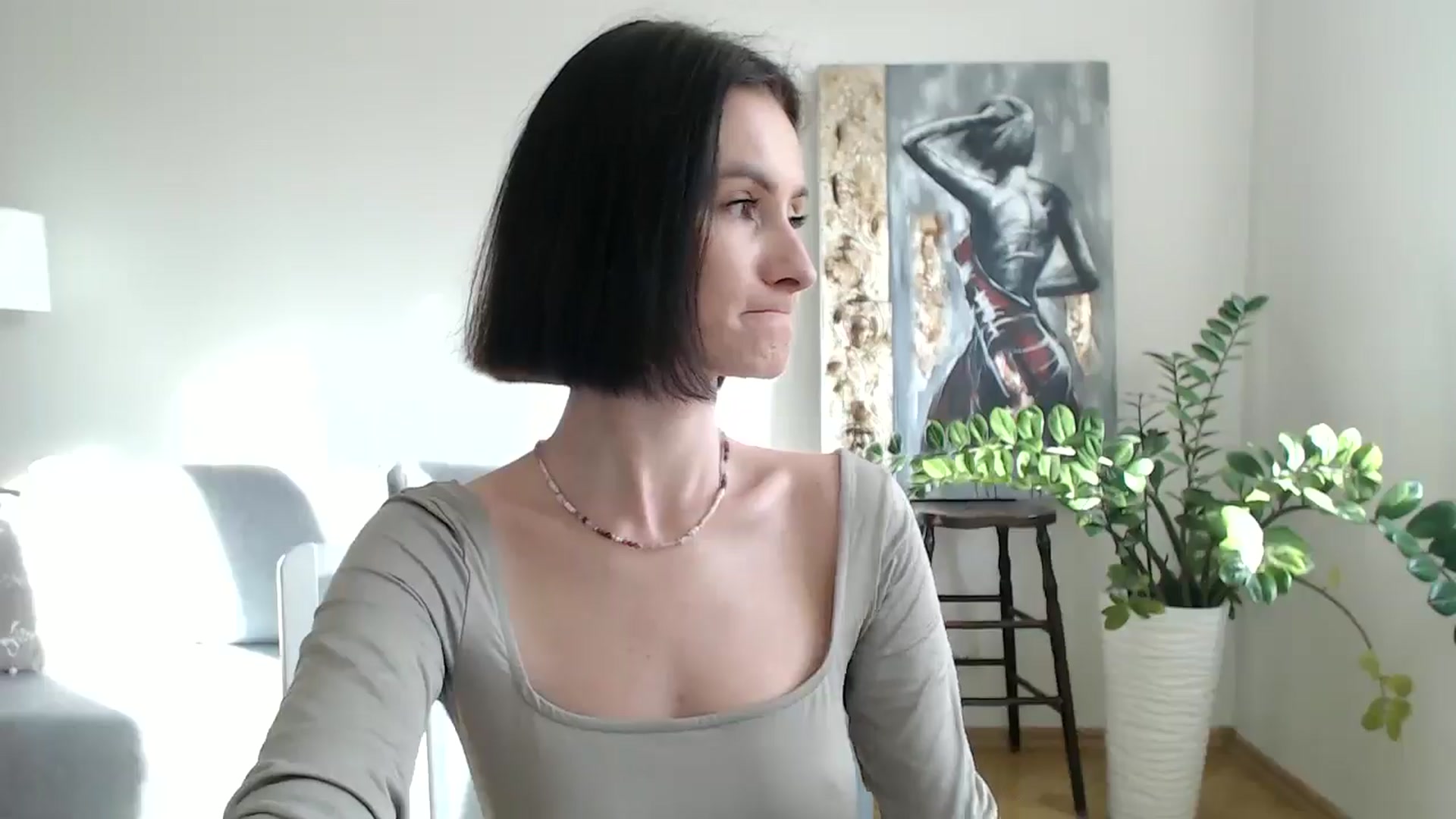 Gallery image thumbnail from the_realpearl's myfreecams stream on, 01/27/2025, 12:21 image 4 of 20