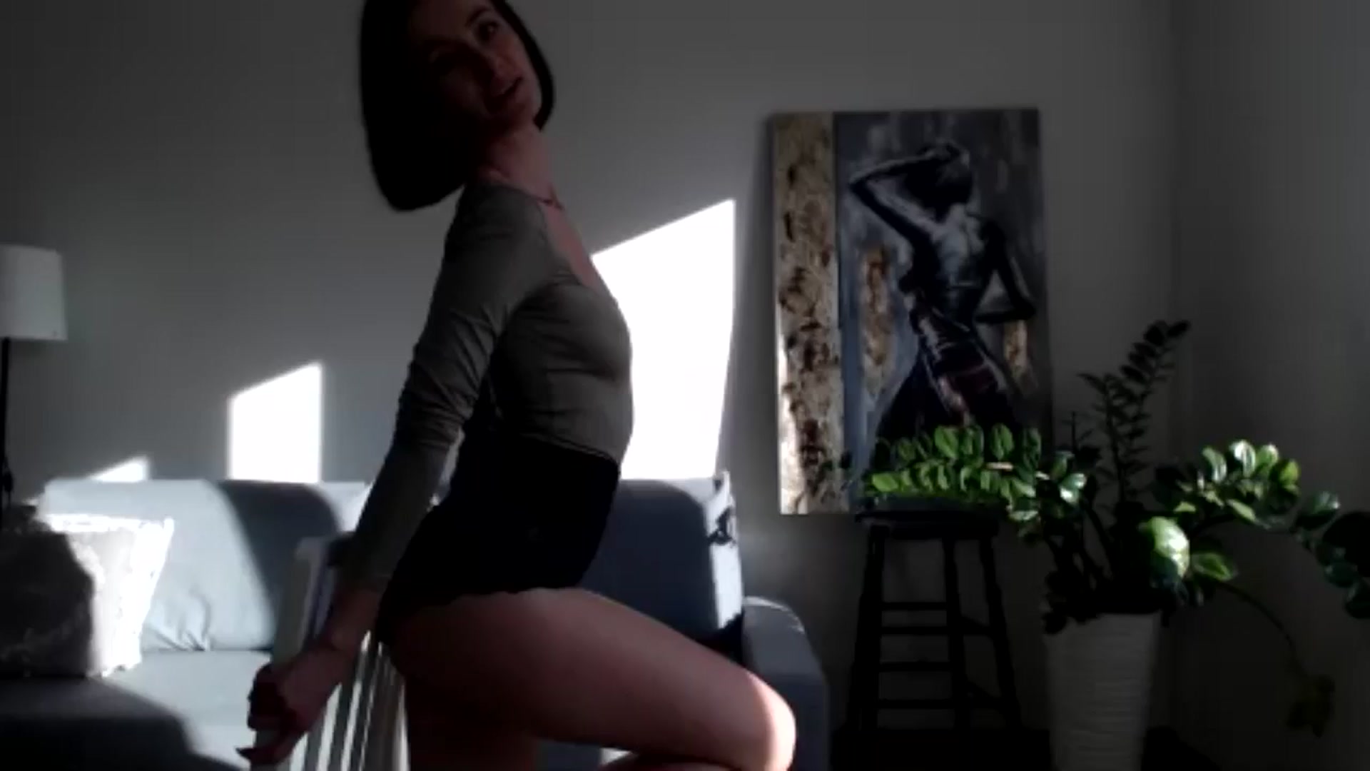 Gallery image thumbnail from the_realpearl's myfreecams stream on, 01/27/2025, 12:21 image 9 of 20
