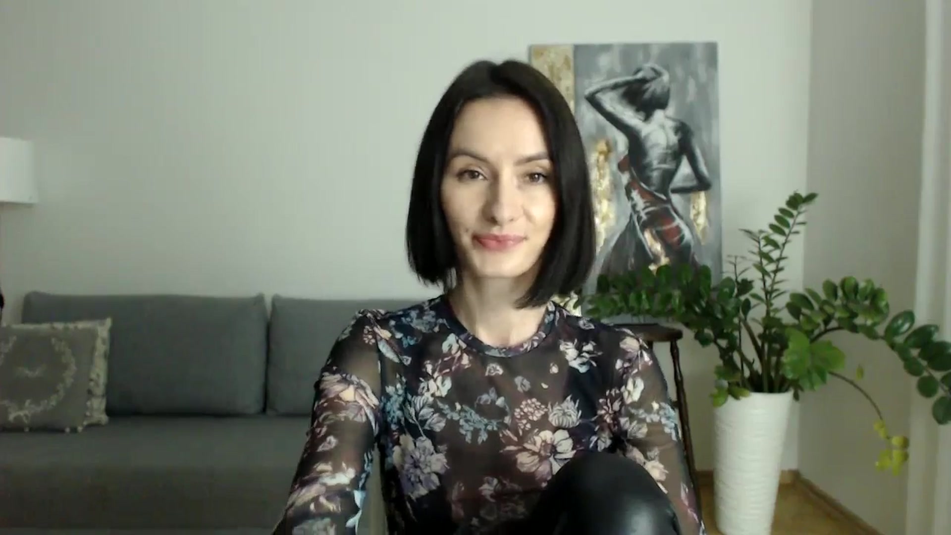 Gallery image thumbnail from the_realpearl's myfreecams stream on, 01/28/2025, 16:15 image 19 of 20