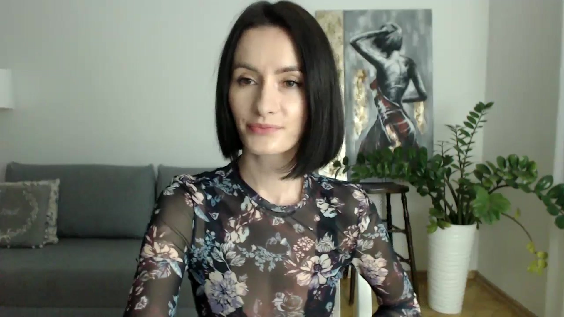 Gallery image thumbnail from the_realpearl's myfreecams stream on, 01/28/2025, 16:15 image 7 of 20