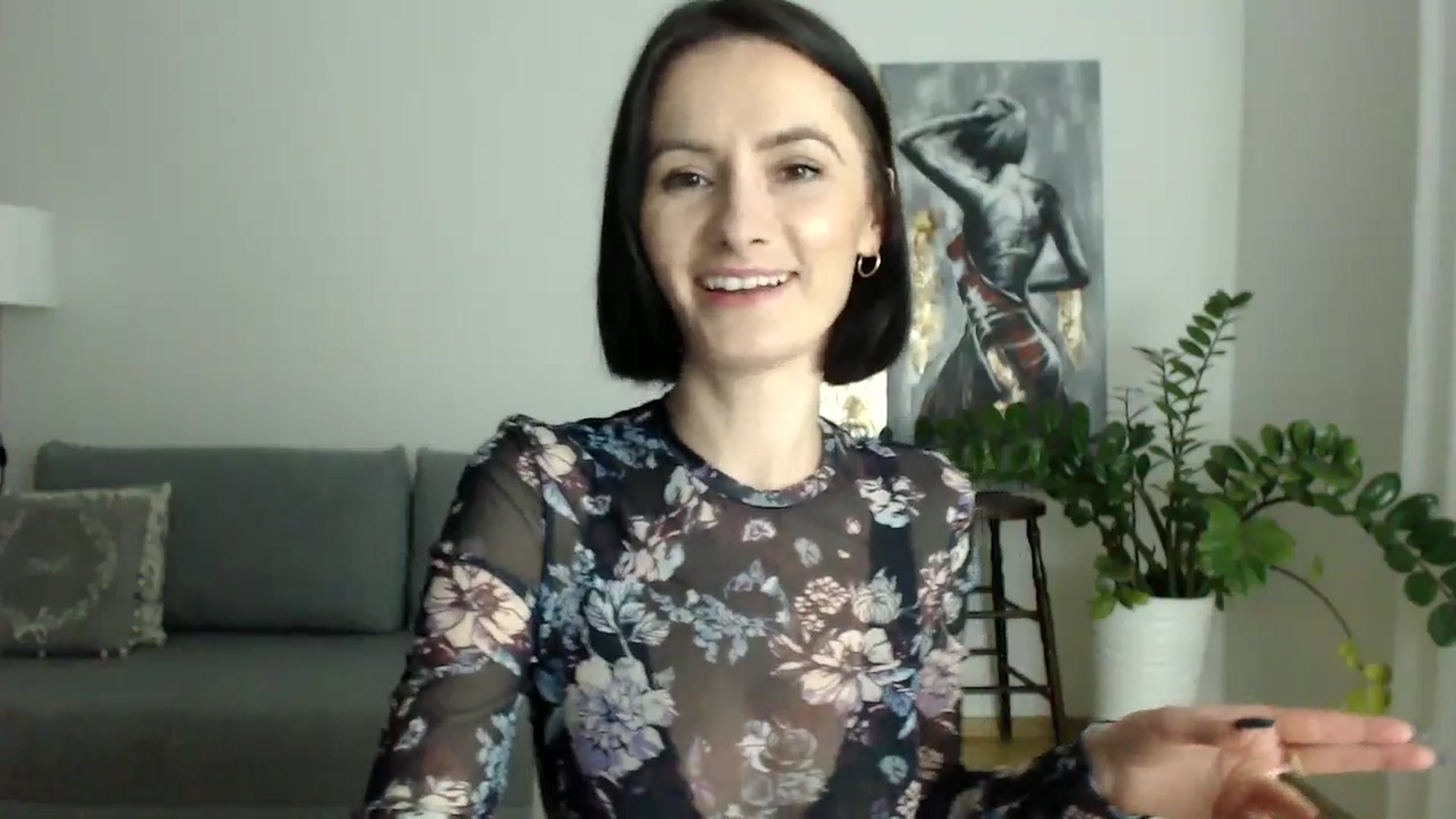Gallery image thumbnail from the_realpearl's myfreecams stream on, 01/28/2025, 16:15 image 16 of 20