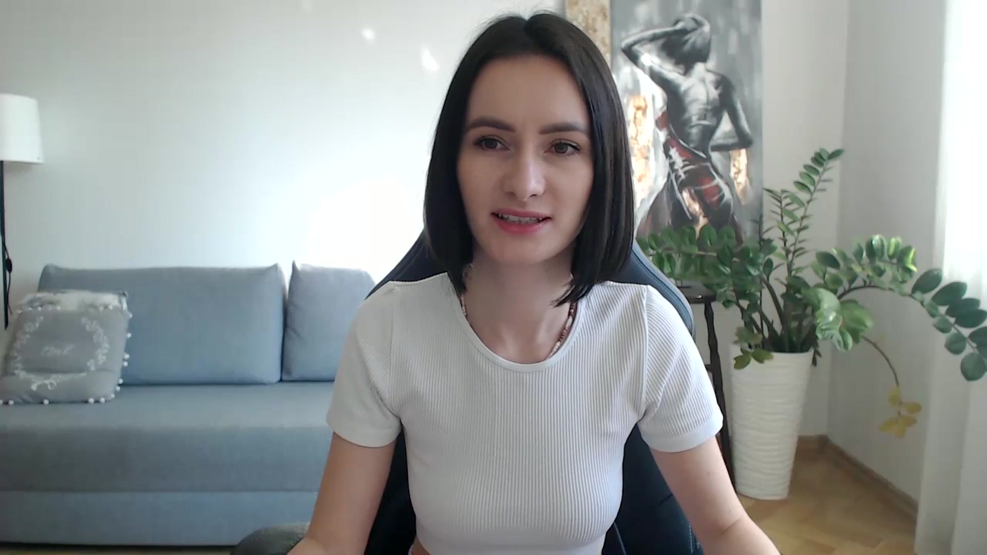 Gallery image thumbnail from the_realpearl's myfreecams stream on, 02/09/2025, 14:41 image 4 of 20