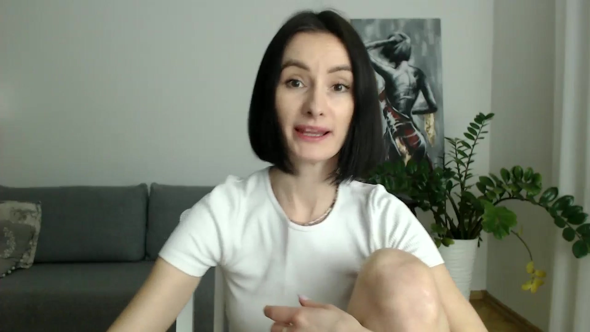 Gallery image thumbnail from the_realpearl's myfreecams stream on, 02/09/2025, 17:00 image 15 of 20