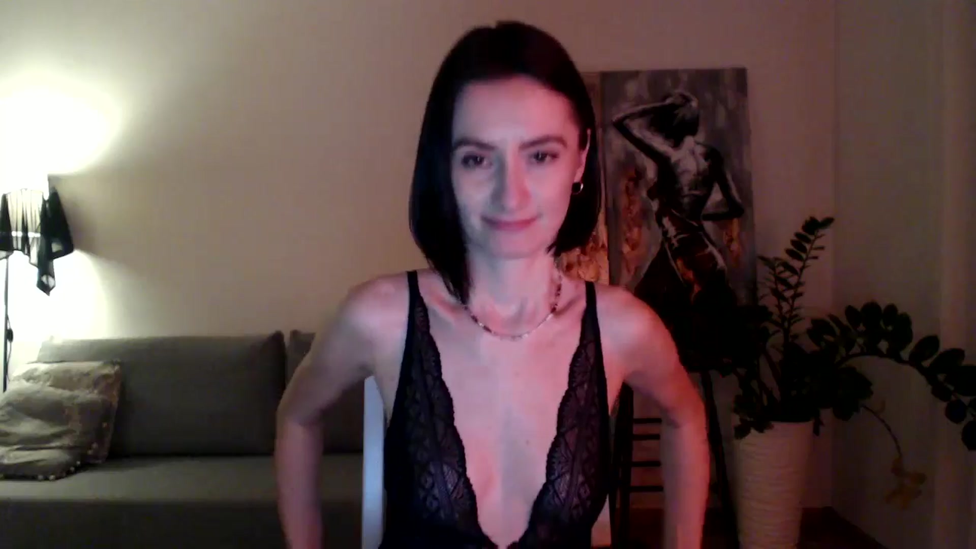 Gallery image thumbnail from the_realpearl's myfreecams stream on, 02/09/2025, 19:06 image 15 of 20