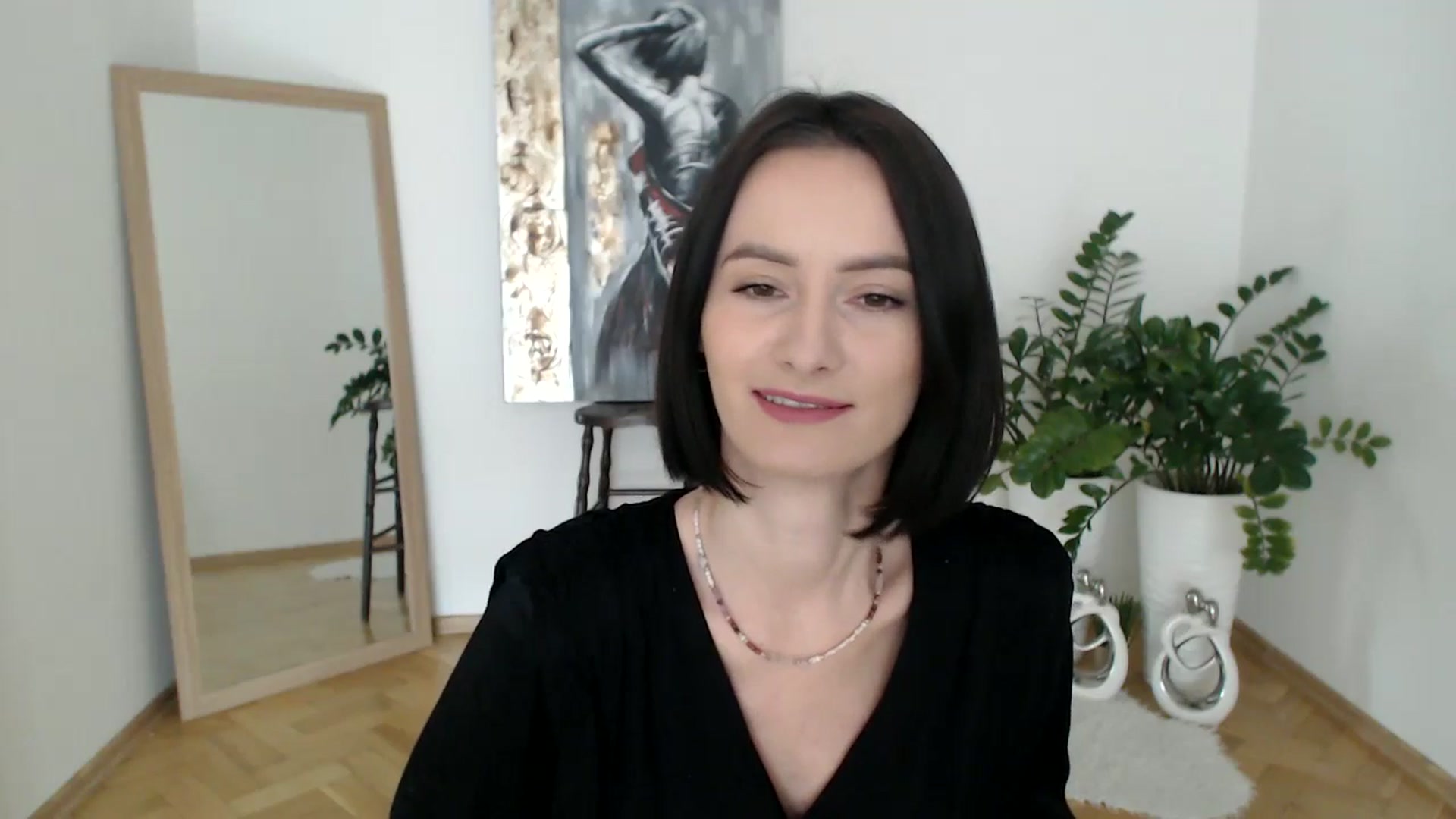 Gallery image thumbnail from the_realpearl's myfreecams stream on, 02/11/2025, 11:53 image 12 of 20