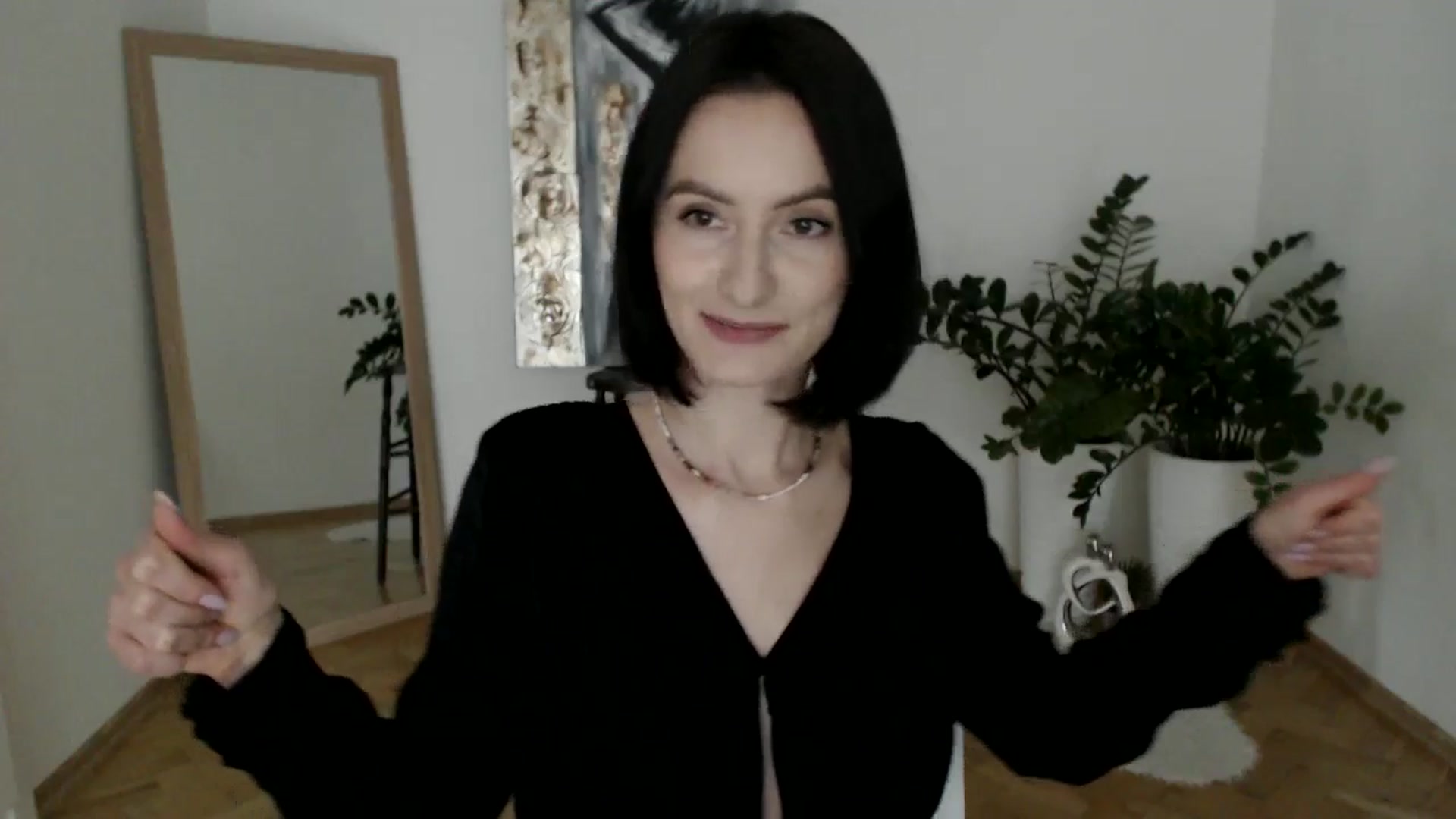 Gallery image thumbnail from the_realpearl's myfreecams stream on, 02/11/2025, 13:16 image 16 of 20