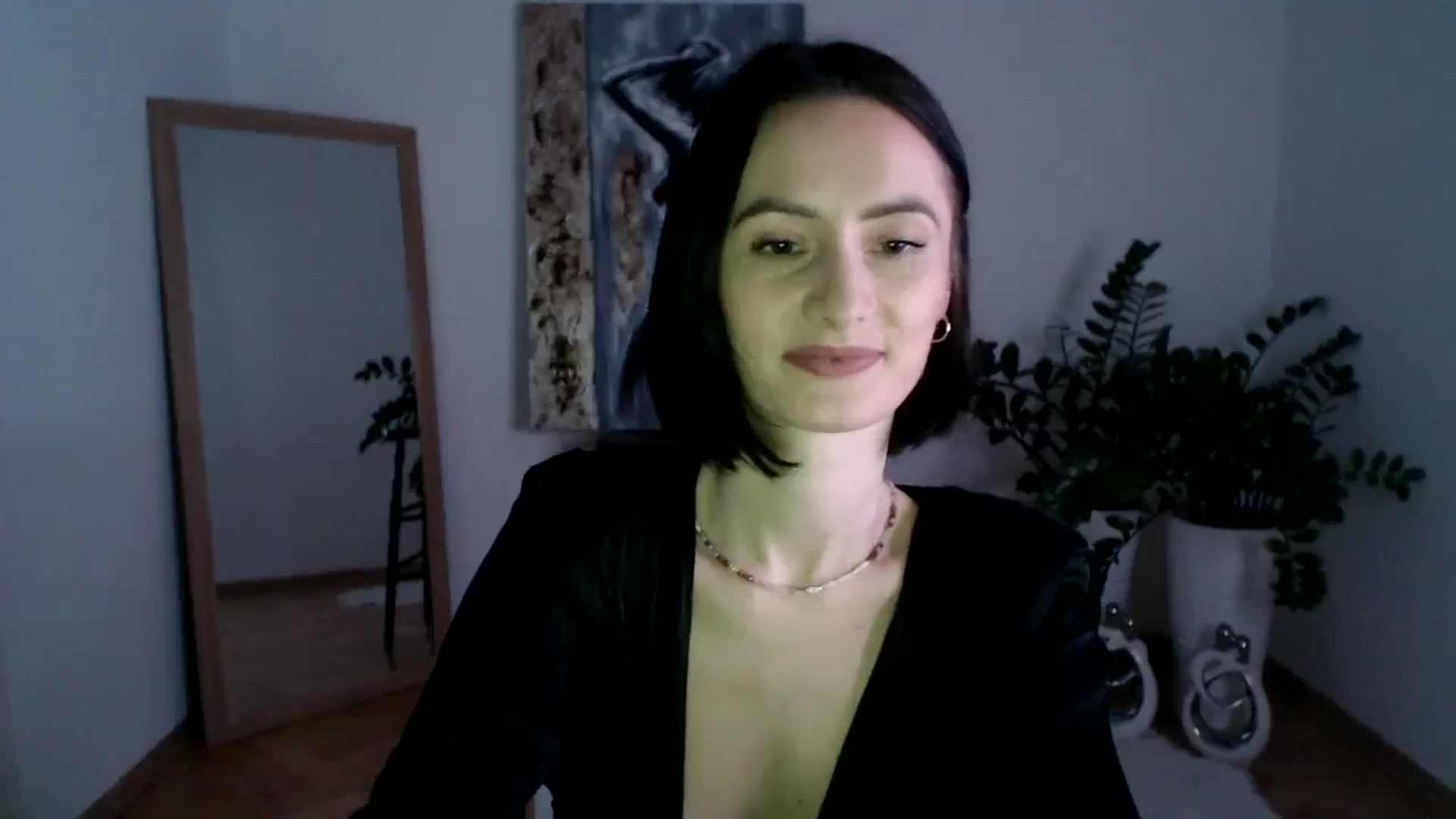 Gallery image thumbnail from the_realpearl's myfreecams stream on, 02/11/2025, 15:52 image 20 of 20