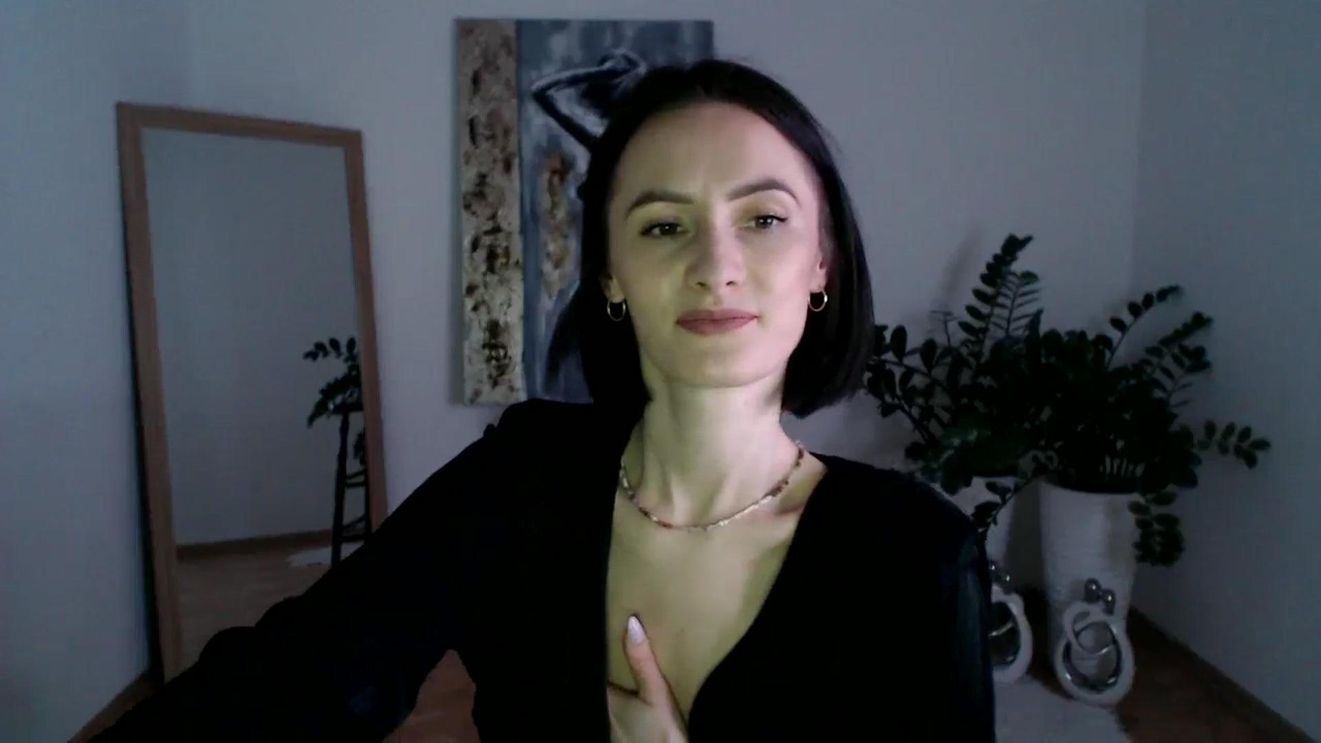 Gallery image thumbnail from the_realpearl's myfreecams stream on, 02/11/2025, 15:52 image 16 of 20