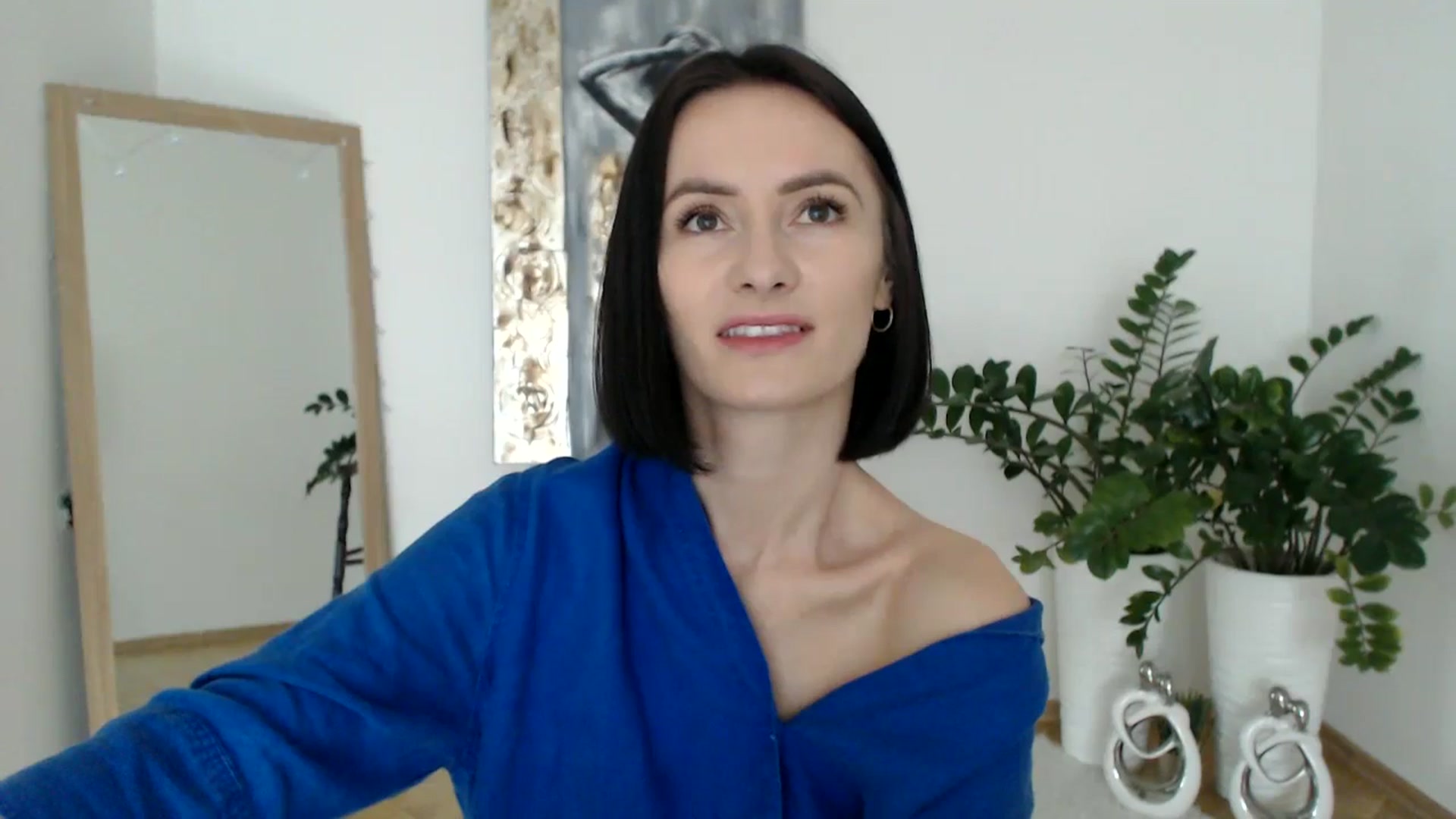 Gallery image thumbnail from the_realpearl's myfreecams stream on, 02/16/2025, 13:54 image 10 of 20
