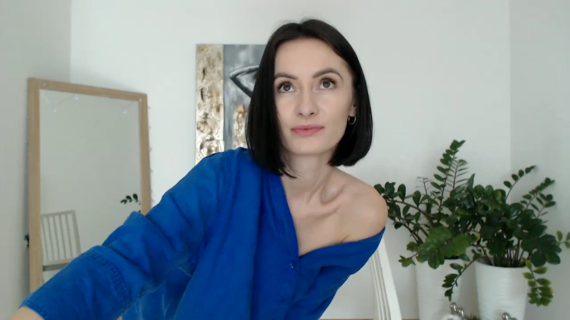 Gallery image thumbnail from the_realpearl's myfreecams stream on, 02/16/2025, 13:54 image 17 of 20