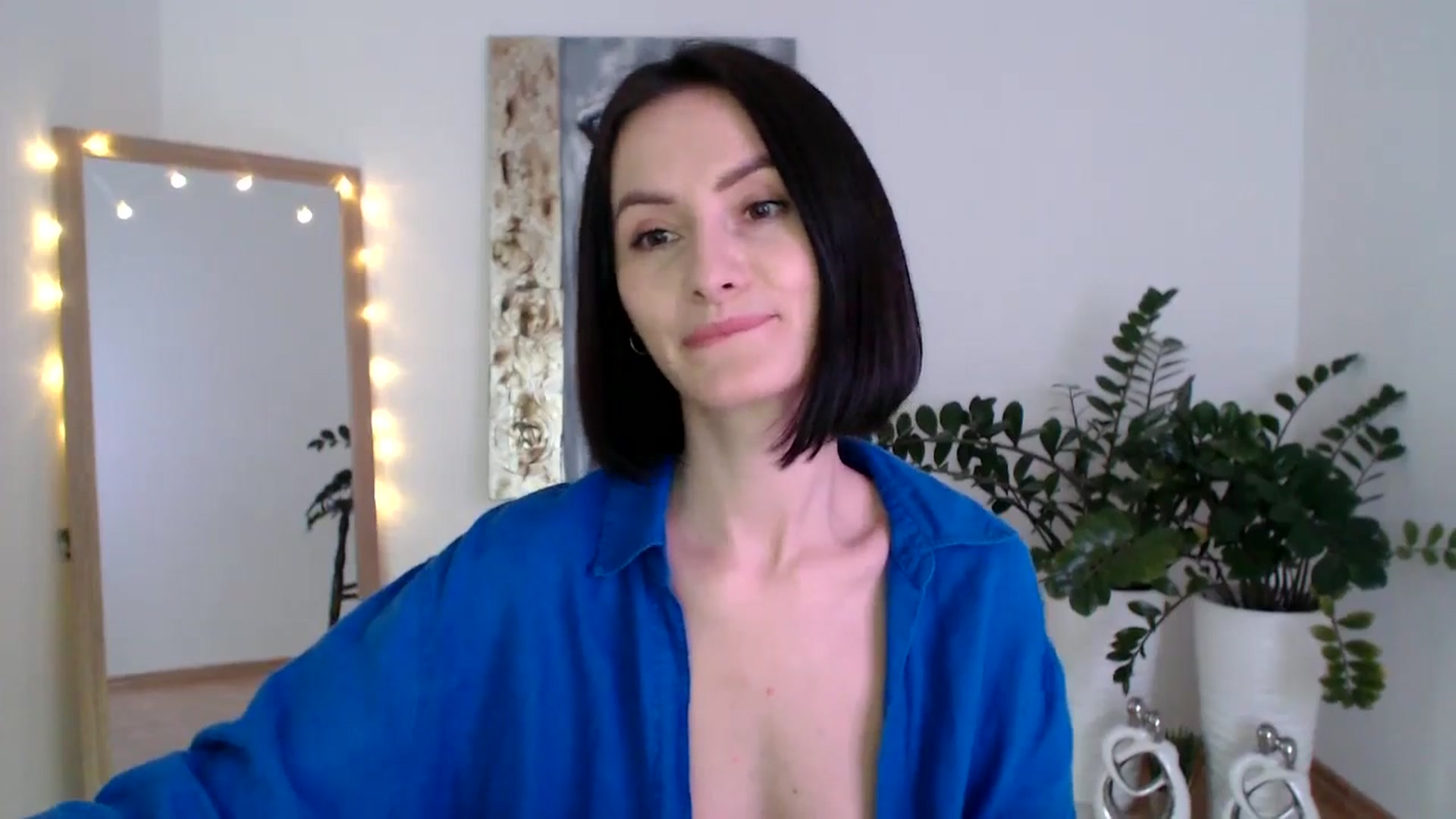 Gallery image thumbnail from the_realpearl's myfreecams stream on, 02/16/2025, 15:19 image 15 of 20