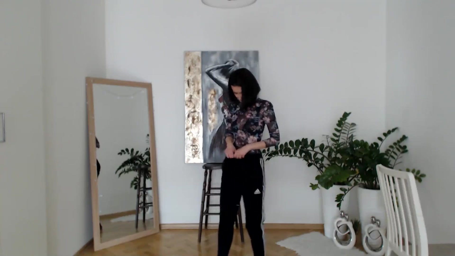 Gallery image thumbnail from the_realpearl's myfreecams stream on, 02/19/2025, 11:39 image 8 of 20