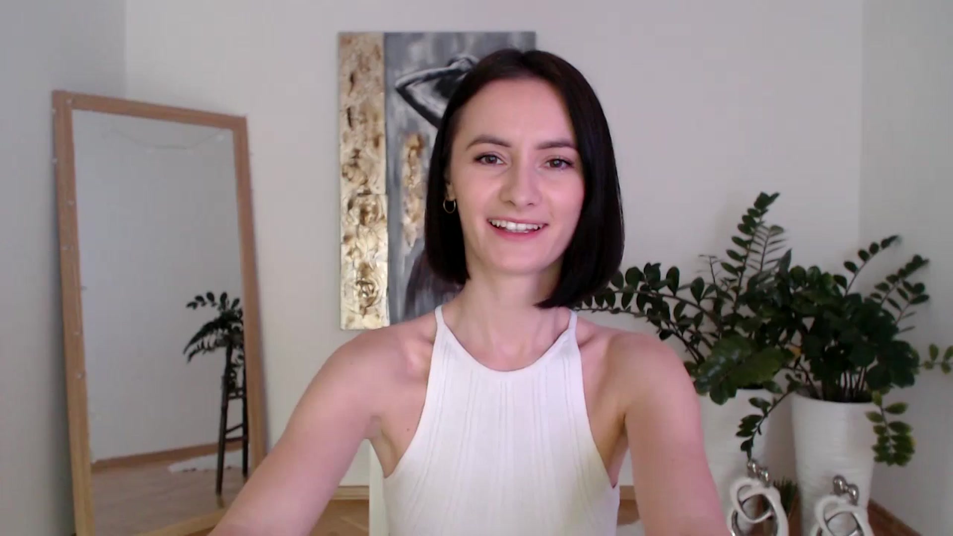Gallery image thumbnail from the_realpearl's myfreecams stream on, 02/20/2025, 14:16 image 1 of 20