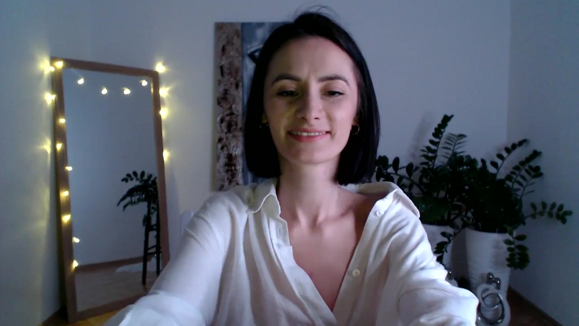 Gallery image thumbnail from the_realpearl's myfreecams stream on, 02/23/2025, 16:50 image 19 of 20