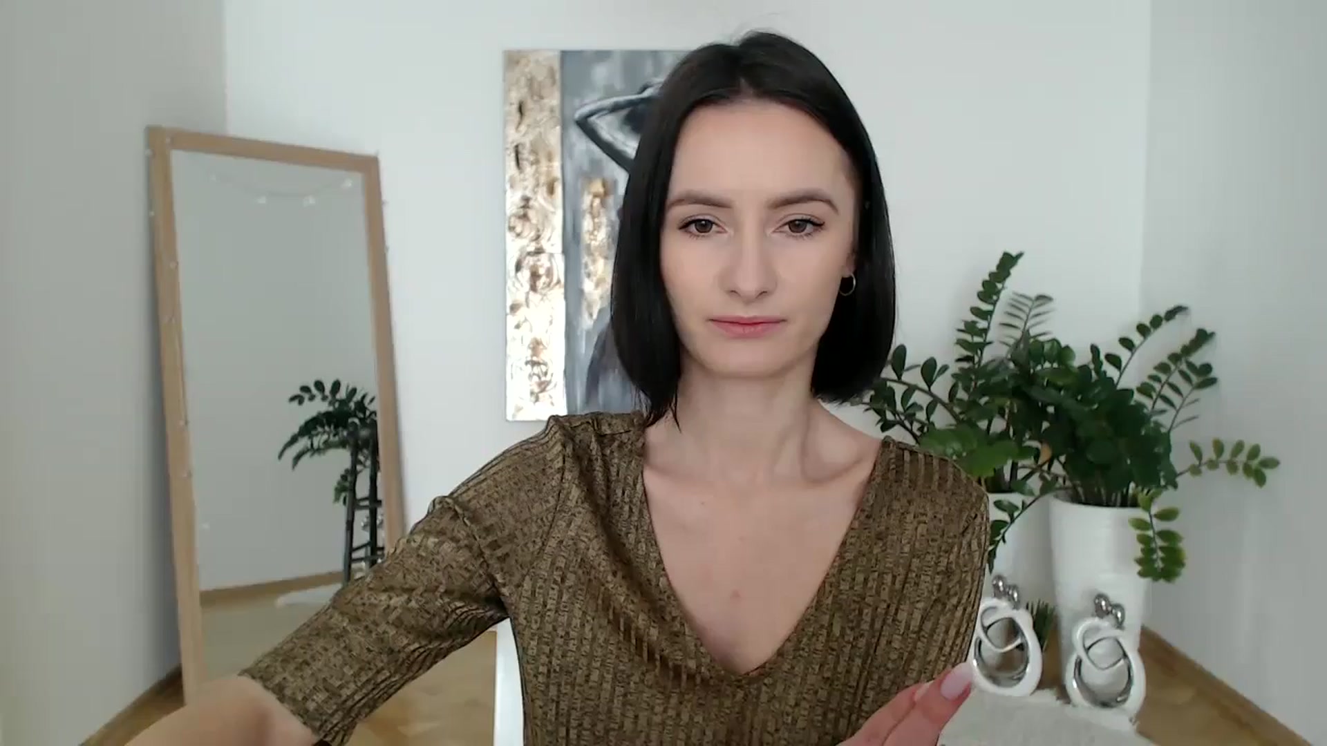 Gallery image thumbnail from the_realpearl's myfreecams stream on, 02/26/2025, 11:01 image 16 of 20
