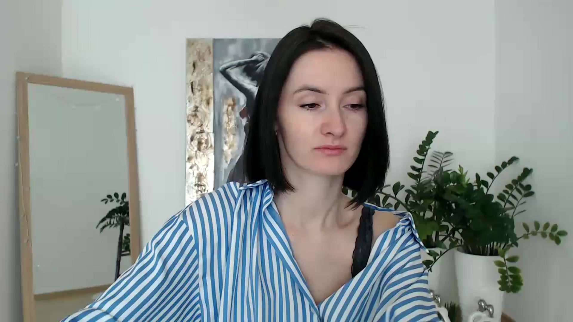 Gallery image thumbnail from the_realpearl's myfreecams stream on, 03/07/2025, 13:21 image 1 of 20