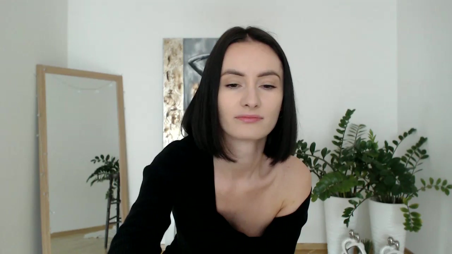 Gallery image thumbnail from the_realpearl's myfreecams stream on, 03/11/2025, 15:07 image 8 of 20