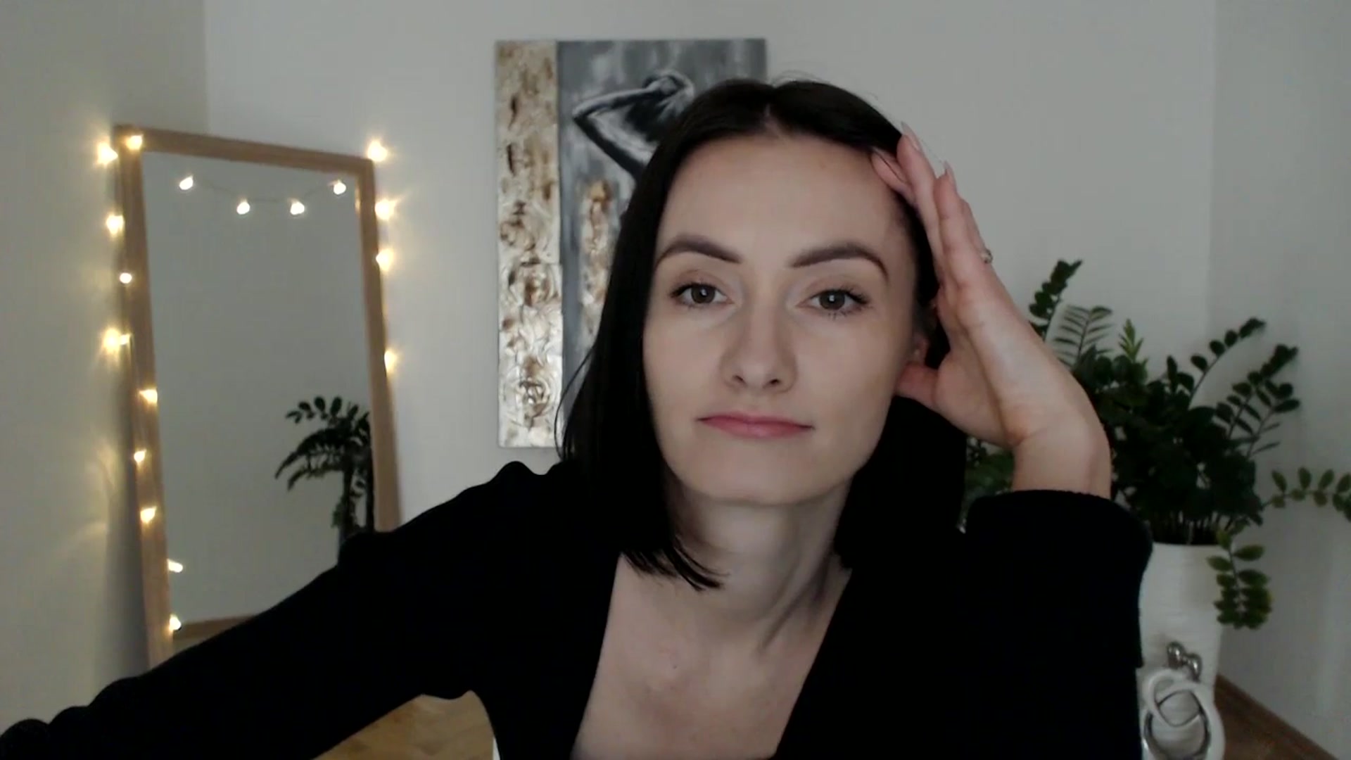 Gallery image thumbnail from the_realpearl's myfreecams stream on, 03/11/2025, 15:58 image 15 of 20