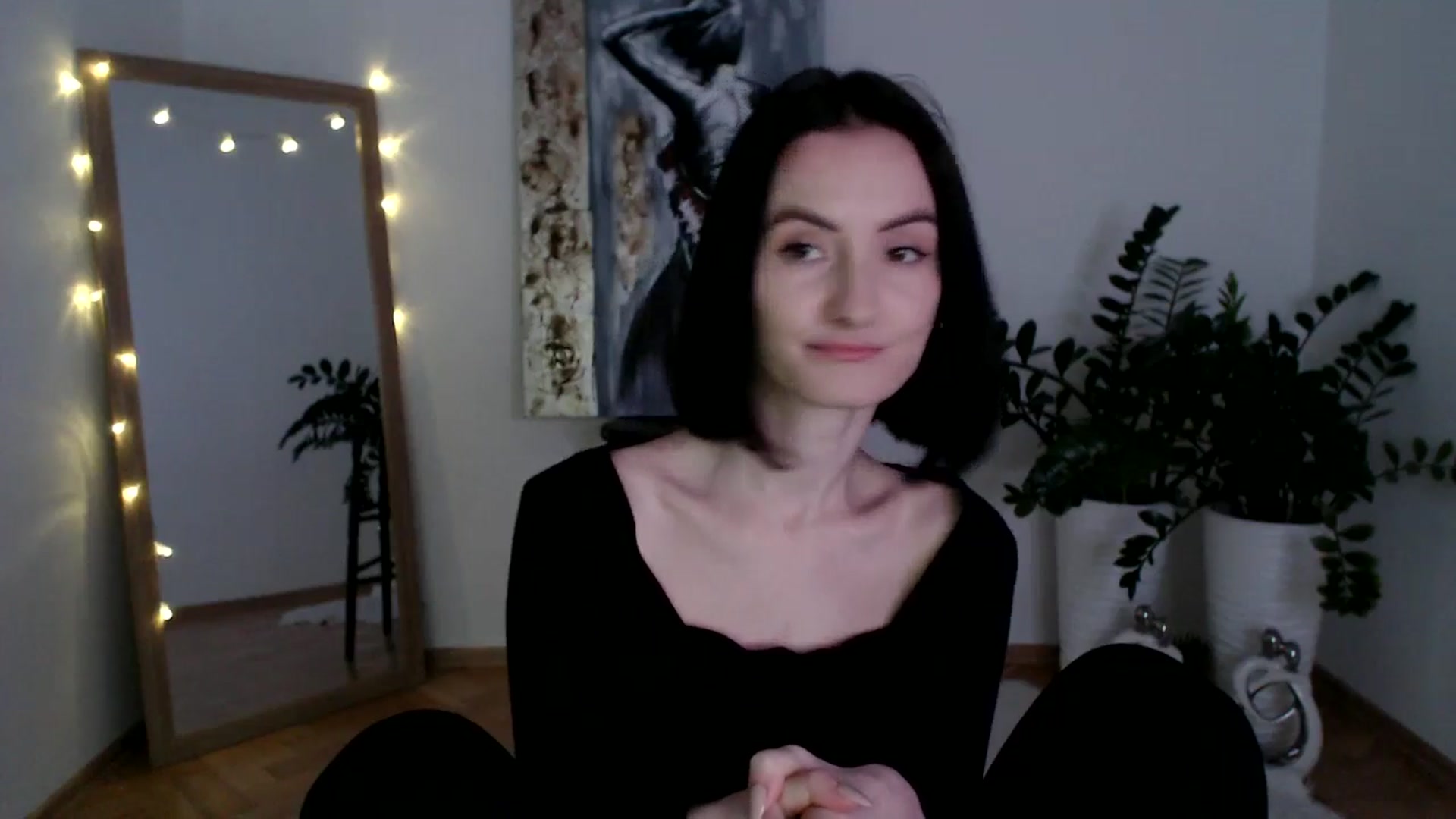 Gallery image thumbnail from the_realpearl's myfreecams stream on, 03/11/2025, 16:27 image 16 of 20