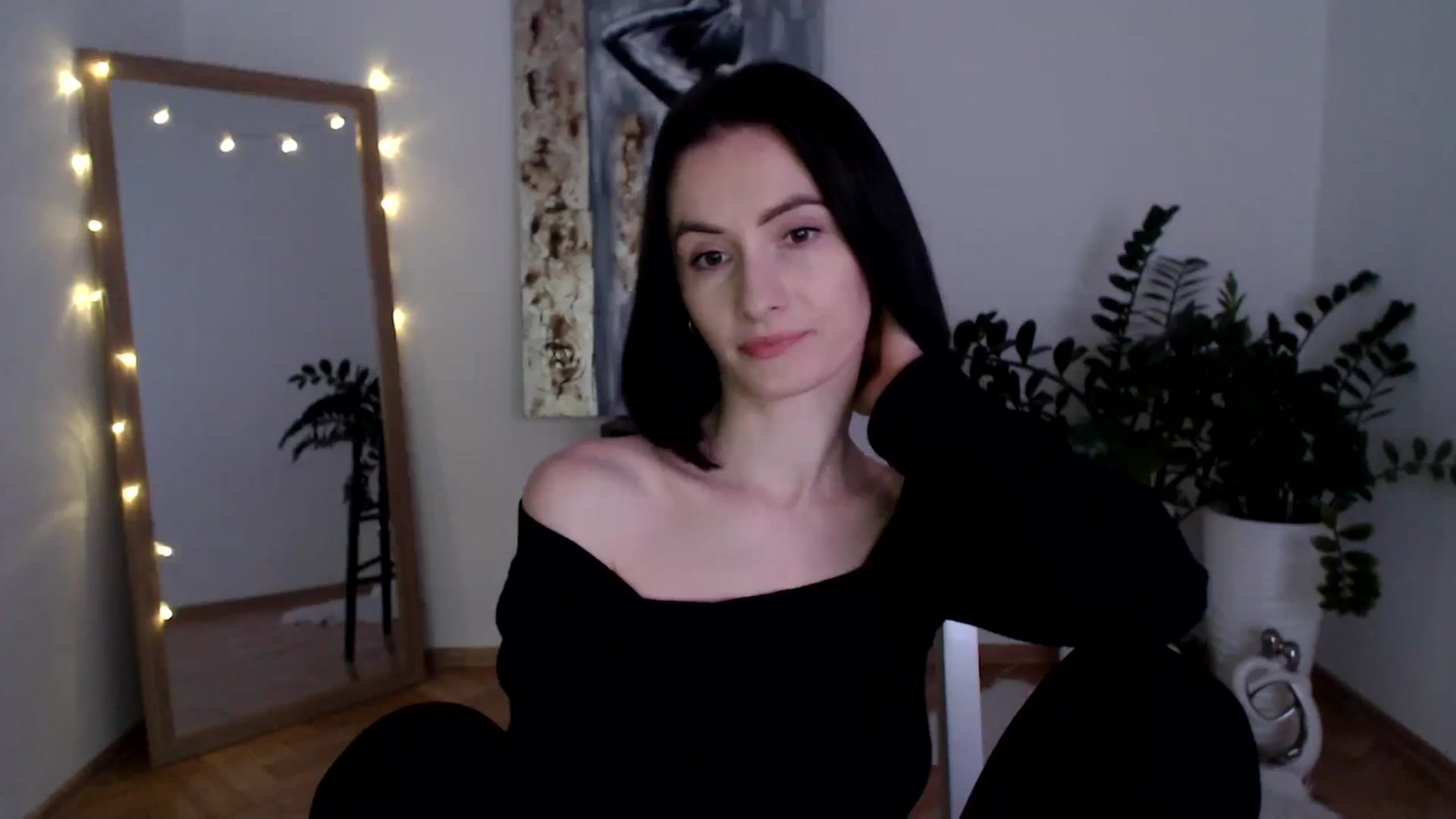 Gallery image thumbnail from the_realpearl's myfreecams stream on, 03/11/2025, 16:27 image 12 of 20