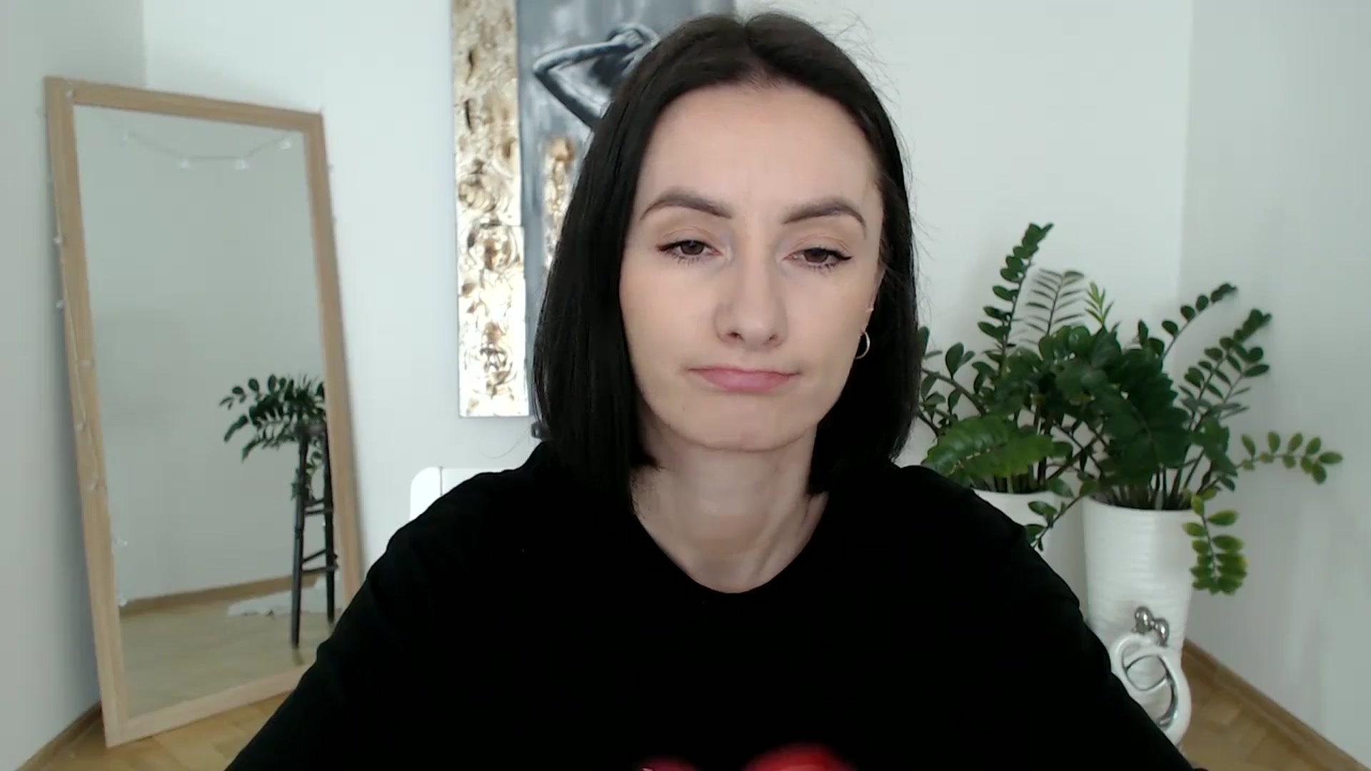 Gallery image thumbnail from the_realpearl's myfreecams stream on, 03/12/2025, 13:26 image 17 of 20