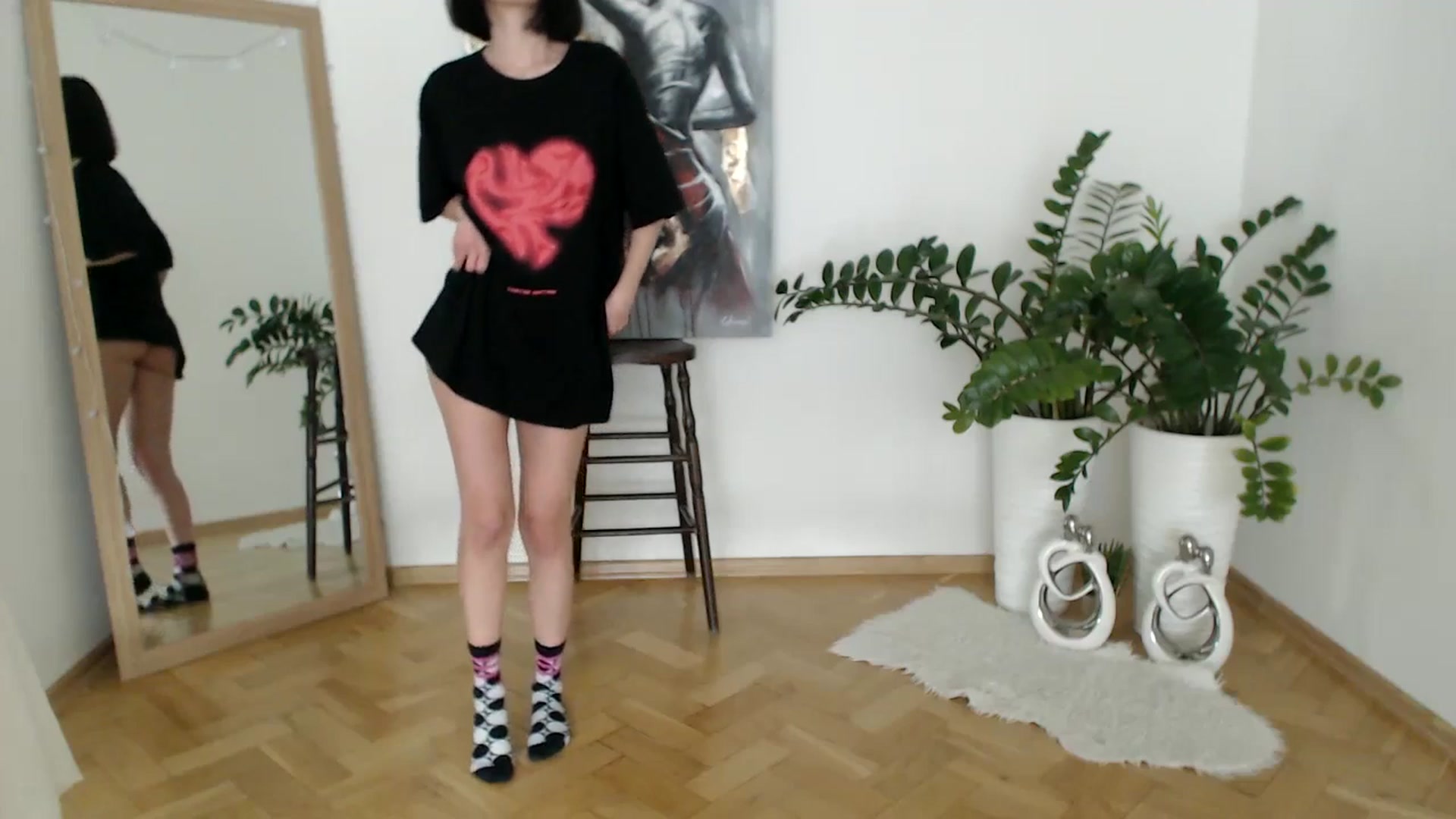 Gallery image thumbnail from the_realpearl's myfreecams stream on, 03/12/2025, 13:26 image 5 of 20