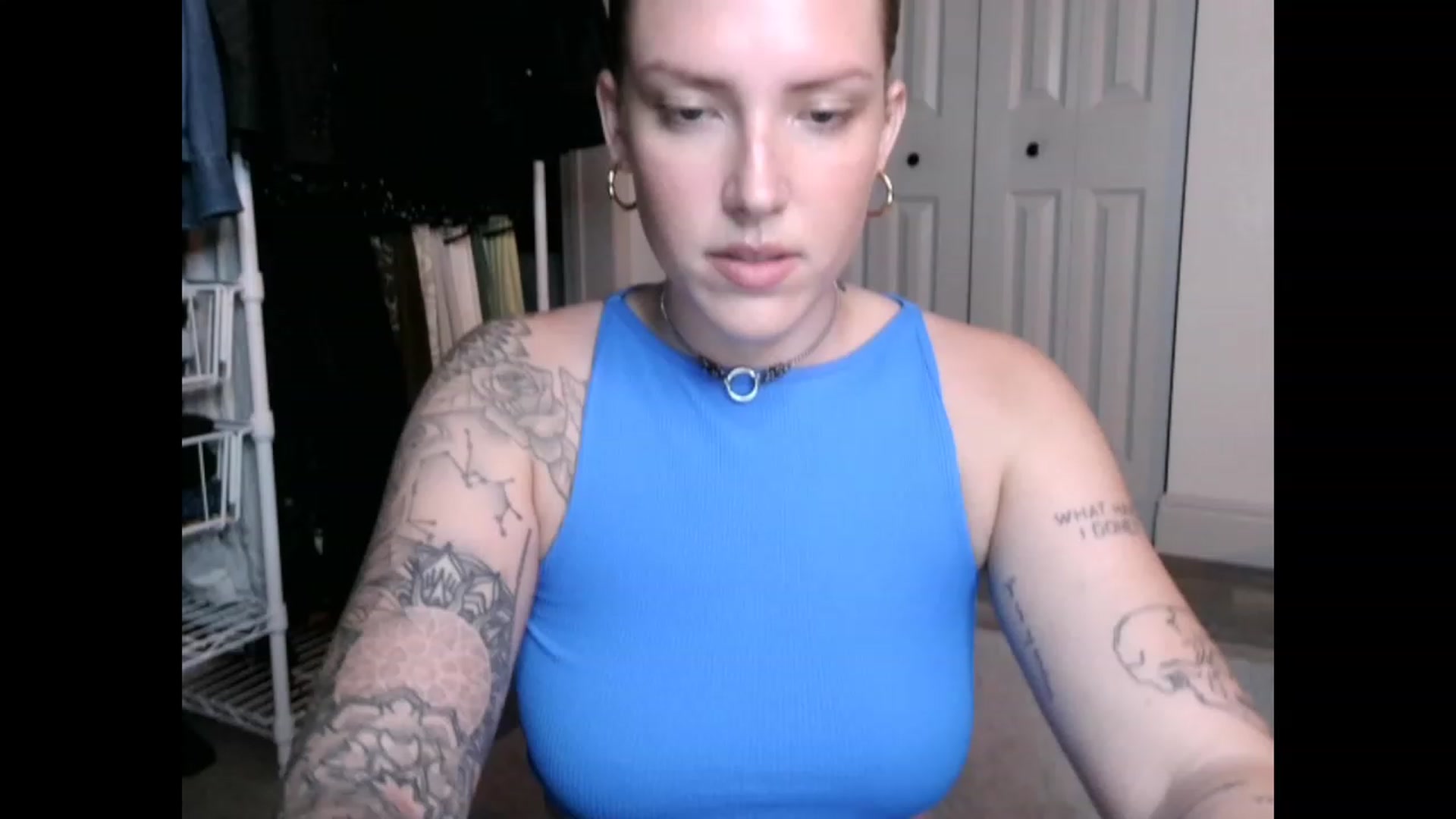 Gallery image thumbnail from the_remedy_'s myfreecams stream on, 11/14/2022, 23:41 image 16 of 20