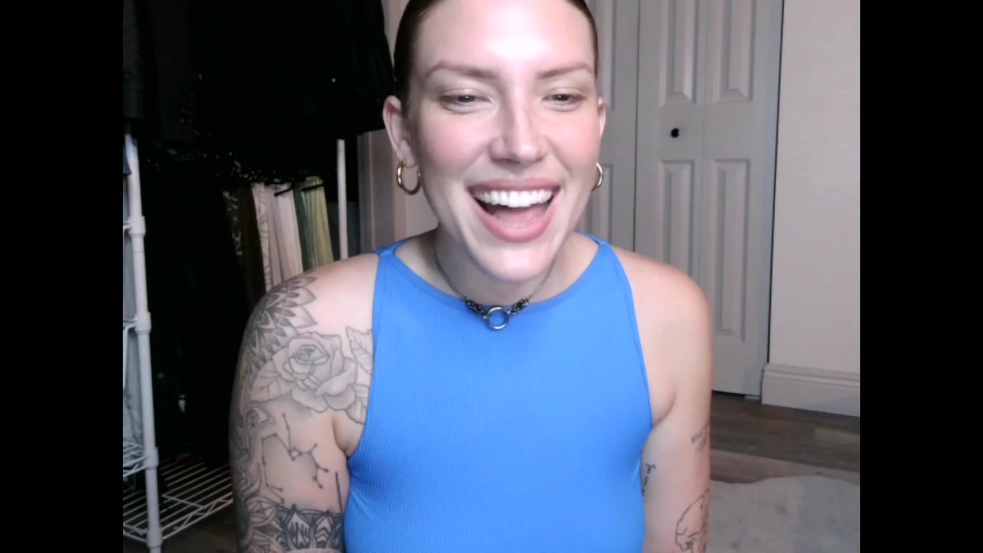 Gallery image thumbnail from the_remedy_'s myfreecams stream on, 11/14/2022, 23:41 image 11 of 20