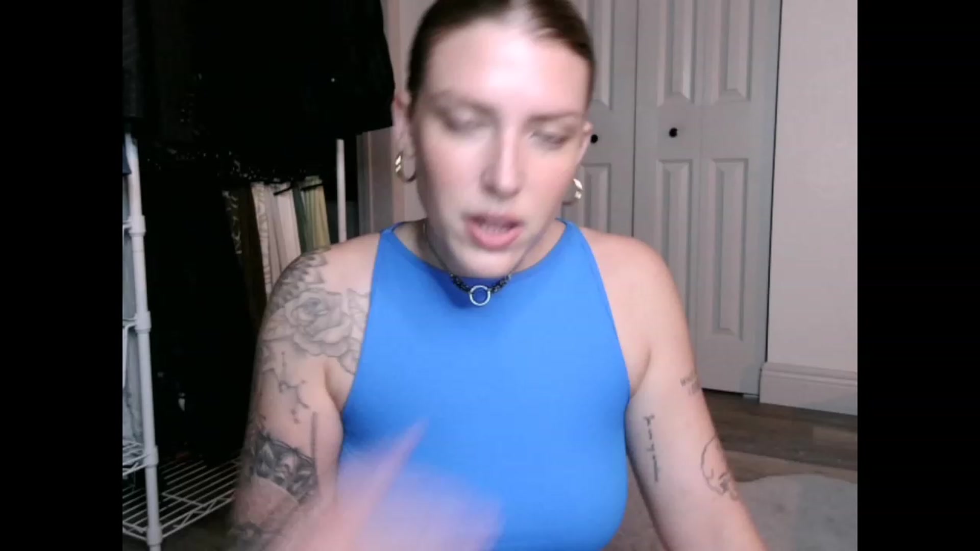 Gallery image thumbnail from the_remedy_'s myfreecams stream on, 11/14/2022, 23:41 image 10 of 20