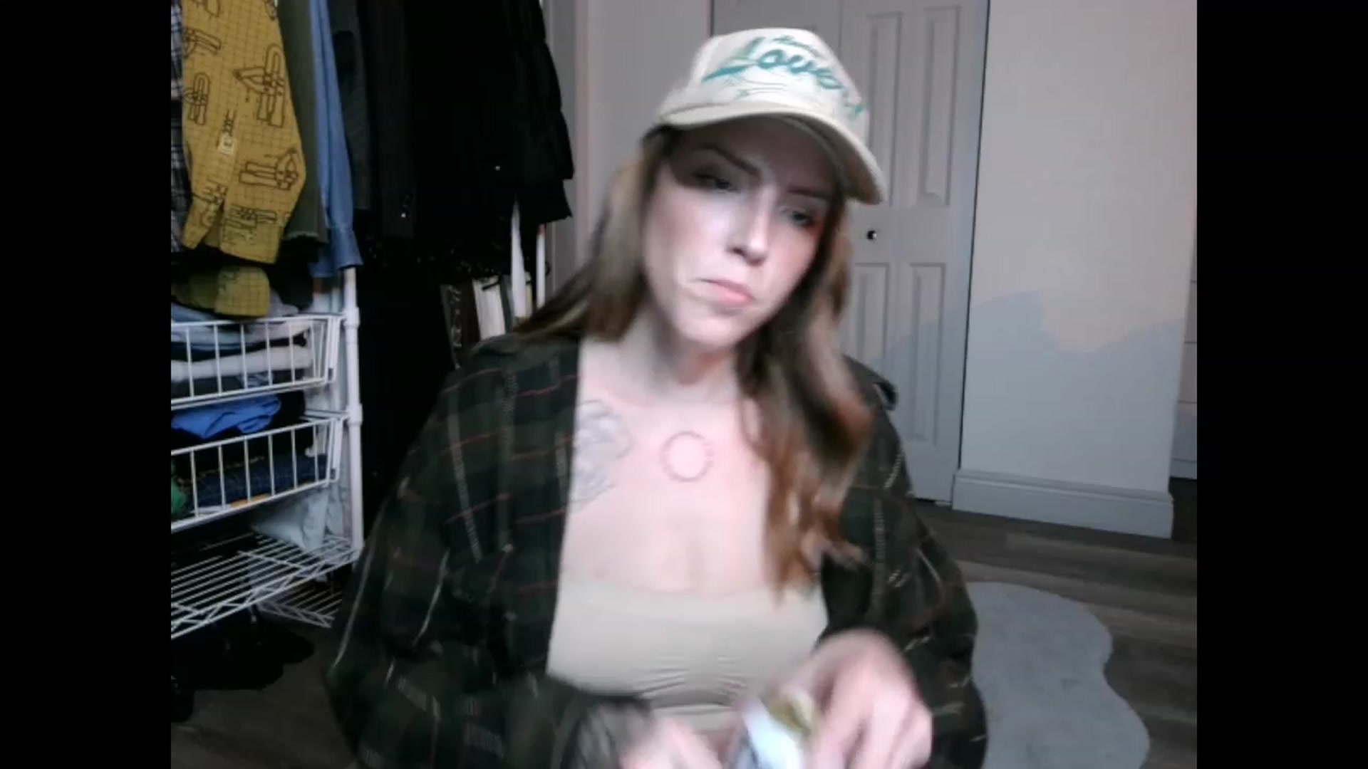 Gallery image thumbnail from the_remedy_'s myfreecams stream on, 12/03/2022, 01:35 image 19 of 20