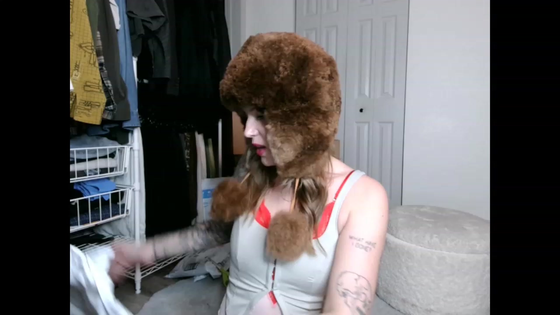 Gallery image thumbnail from the_remedy_'s myfreecams stream on, 12/24/2022, 24:57 image 8 of 20