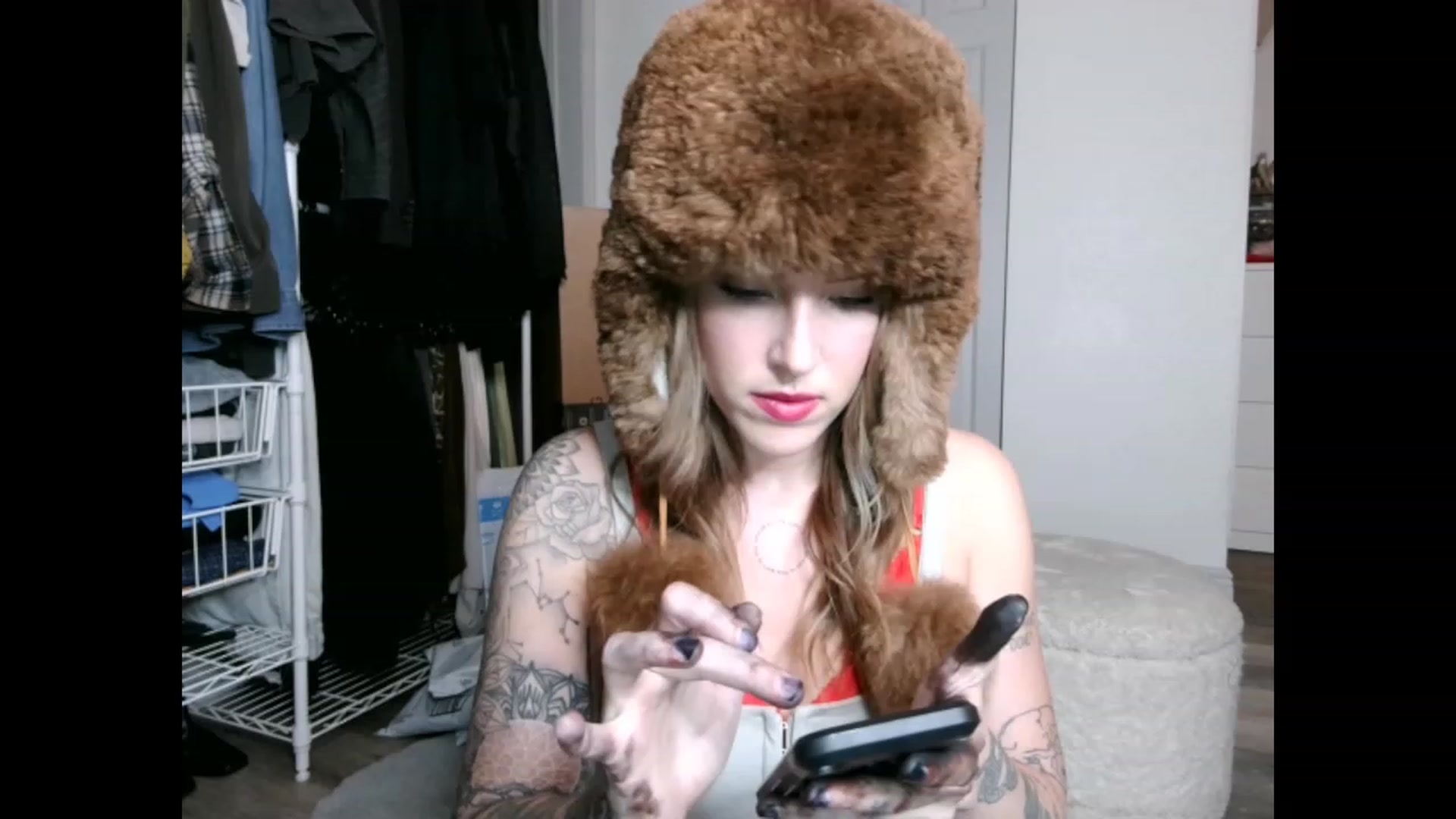 Gallery image thumbnail from the_remedy_'s myfreecams stream on, 12/24/2022, 24:57 image 1 of 20