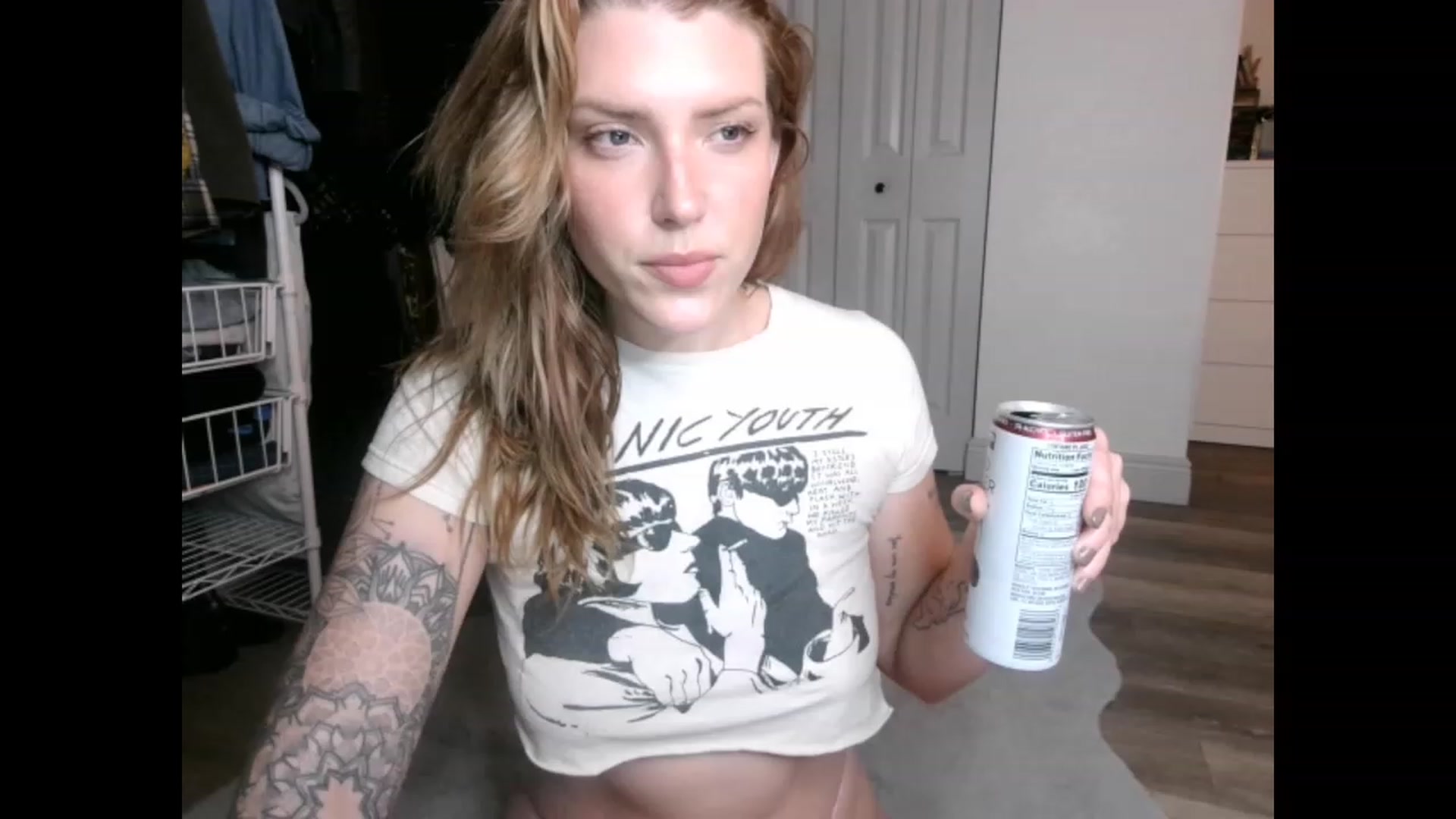 Gallery image thumbnail from the_remedy_'s myfreecams stream on, 01/04/2023, 24:55 image 4 of 20