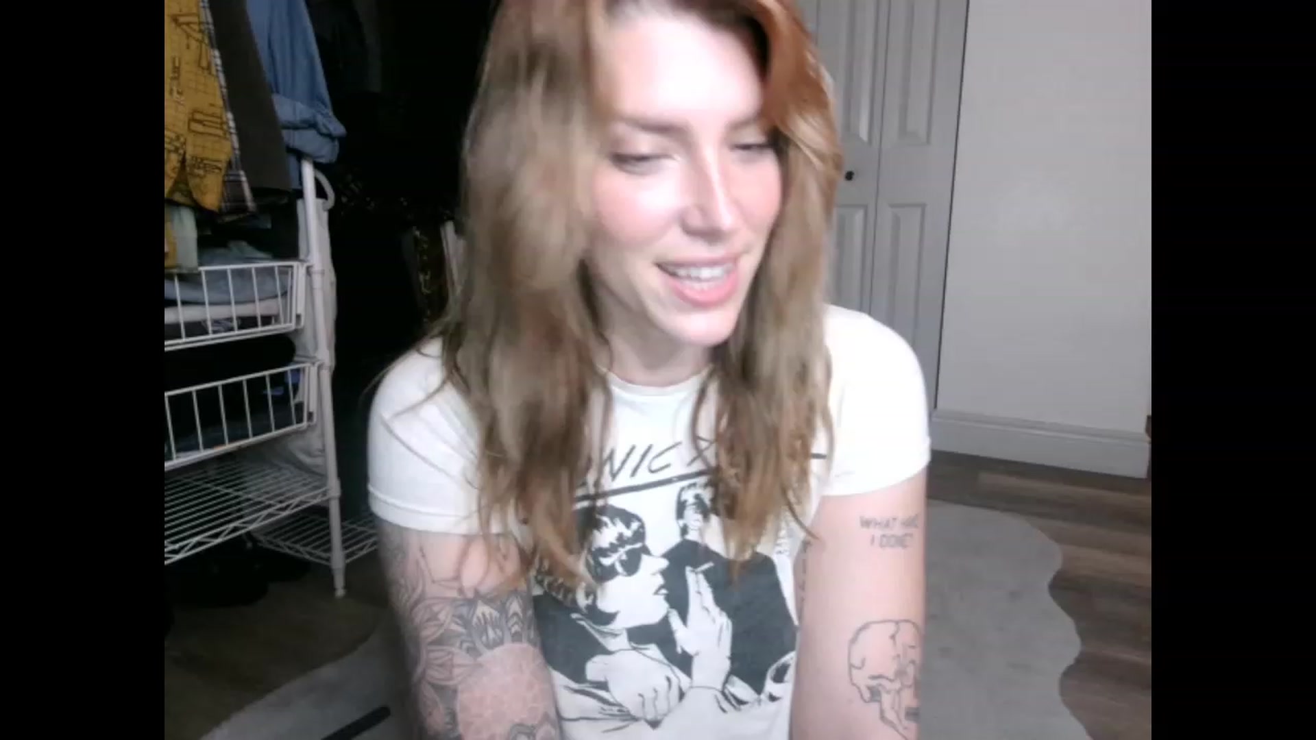 Gallery image thumbnail from the_remedy_'s myfreecams stream on, 01/04/2023, 24:55 image 14 of 20