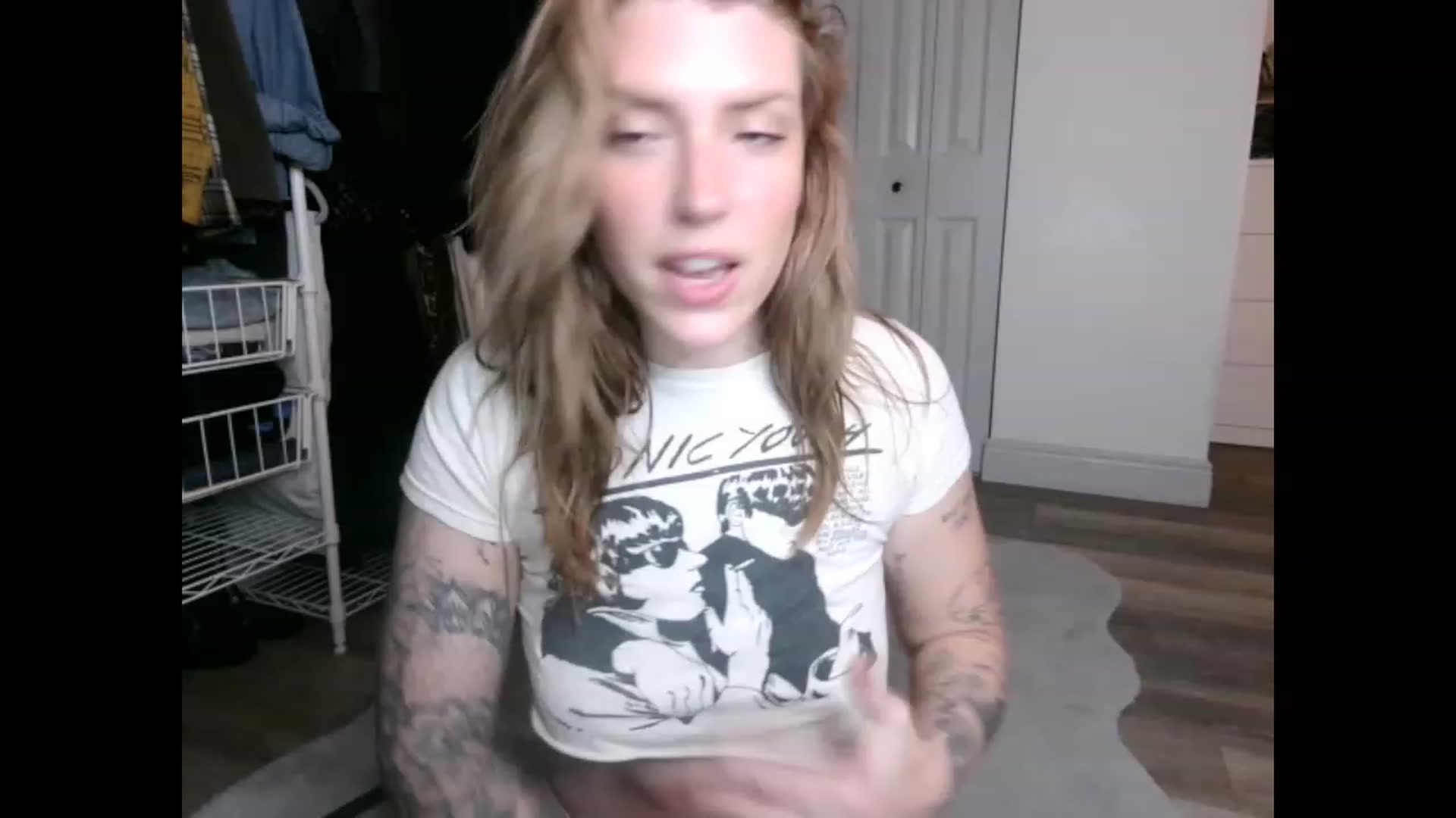 Gallery image thumbnail from the_remedy_'s myfreecams stream on, 01/04/2023, 24:55 image 7 of 20