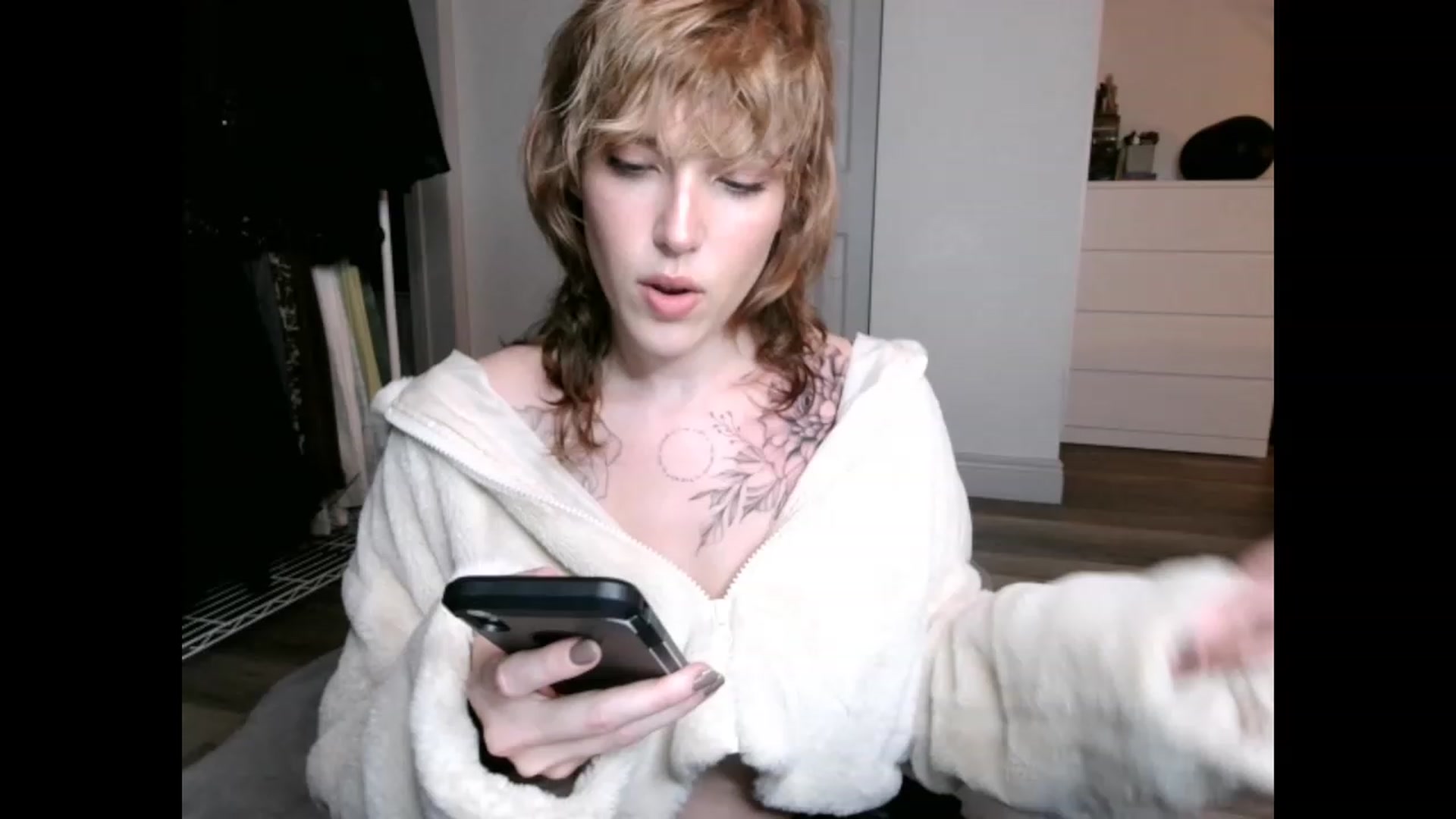 Gallery image thumbnail from the_remedy_'s myfreecams stream on, 01/08/2023, 02:47 image 7 of 20